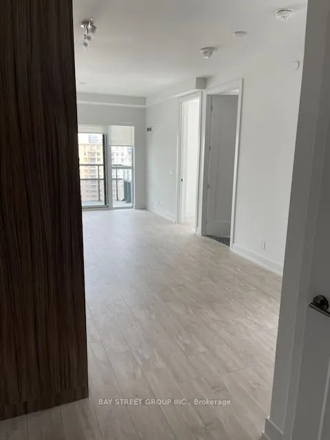 11 Lillian Street, #1409