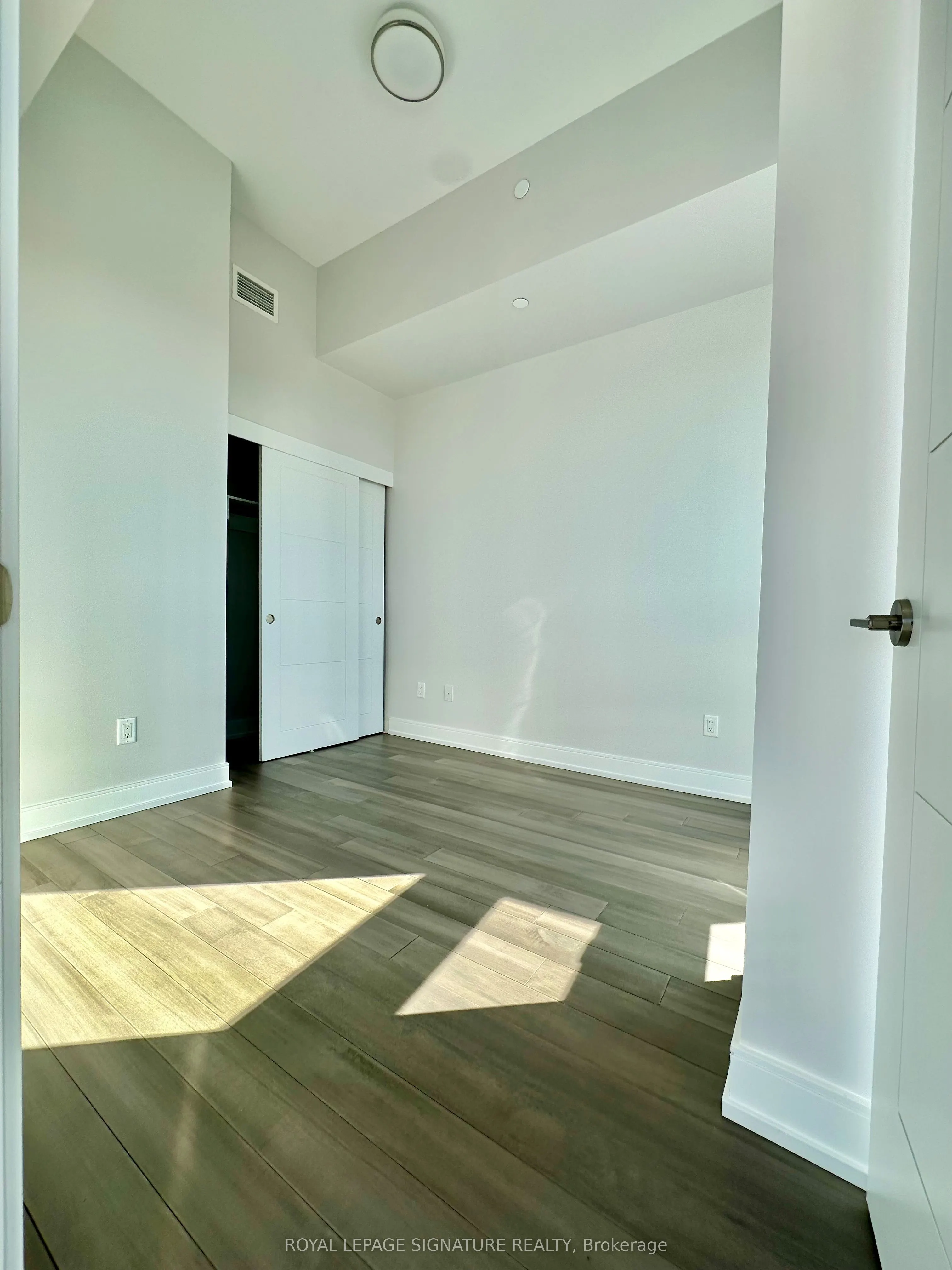 2525 Bathurst Street, #1303