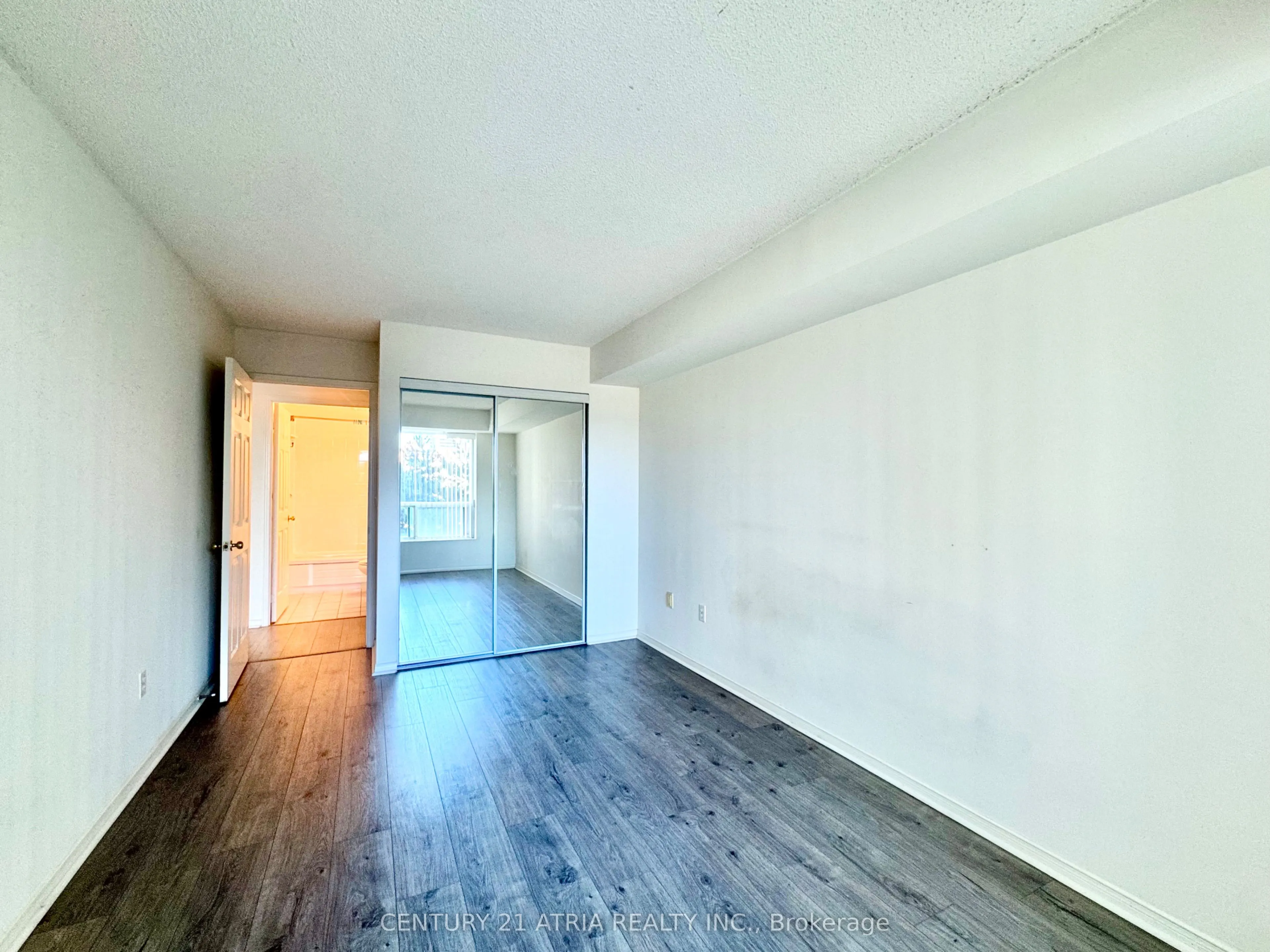 8 Pemberton Avenue, #410
