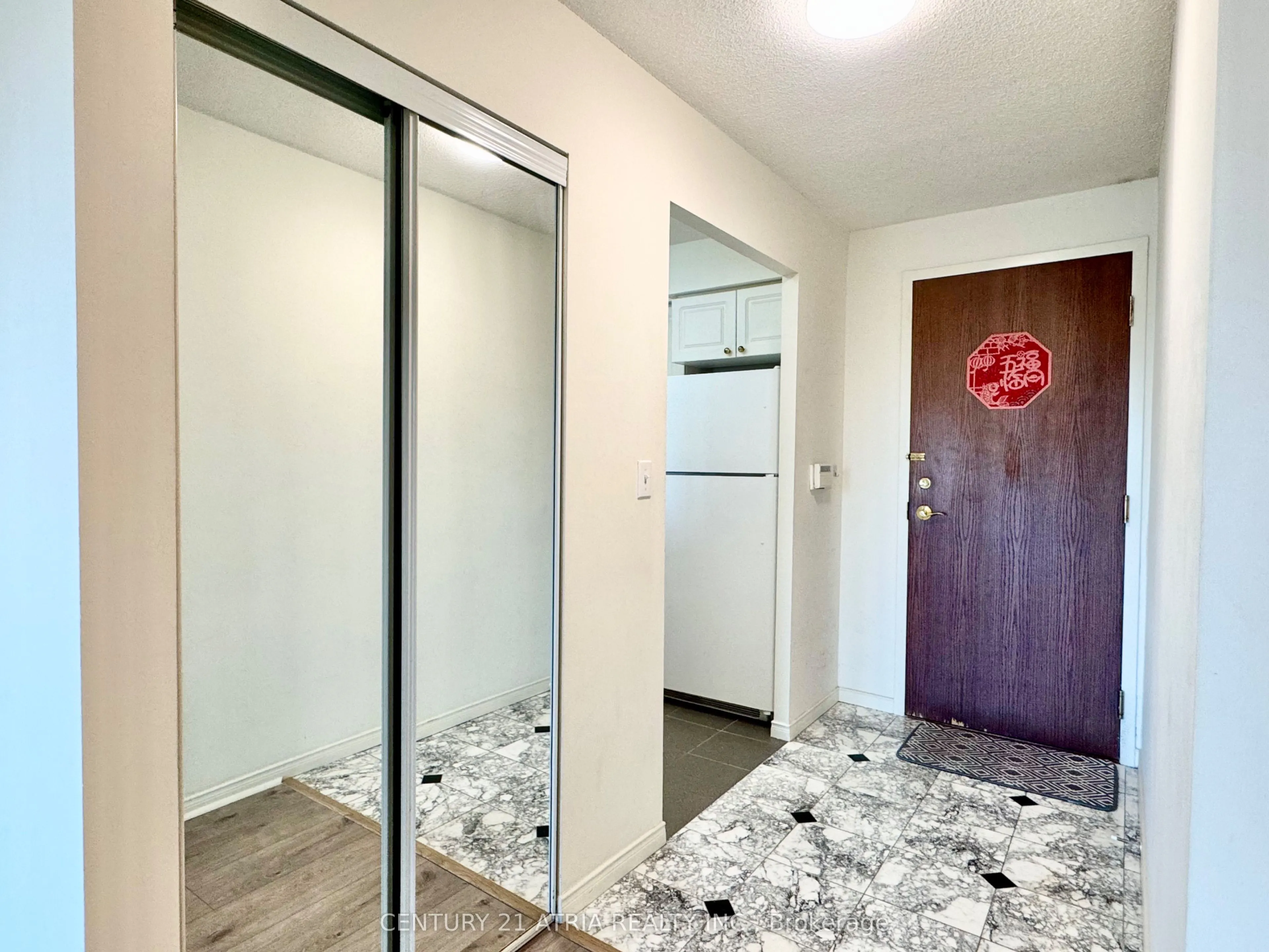 8 Pemberton Avenue, #410