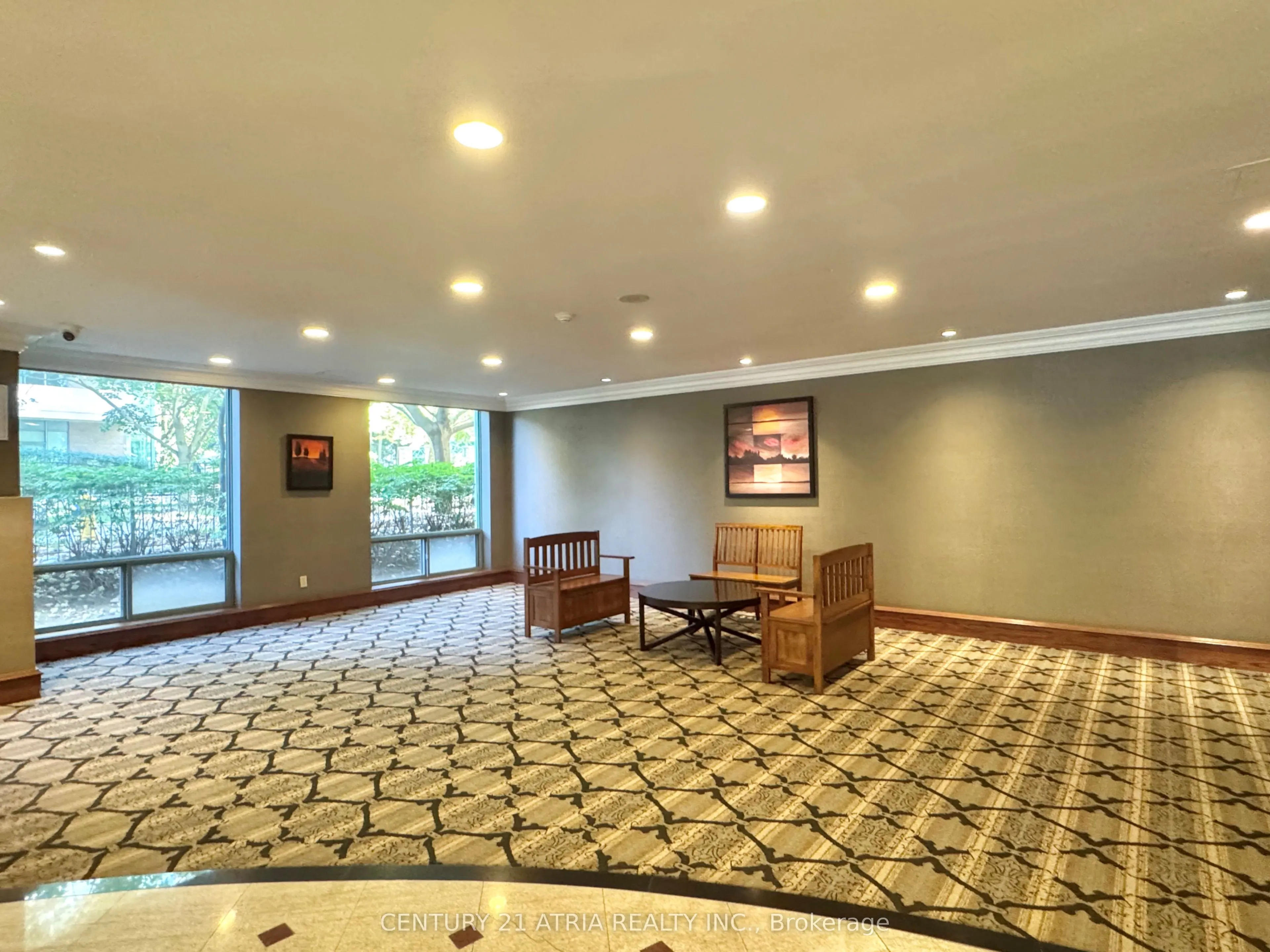 8 Pemberton Avenue, #410