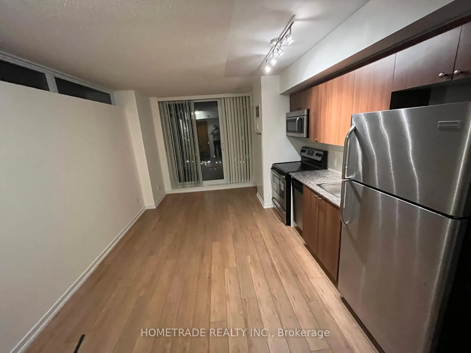20 Joe Shuster Way, #1002