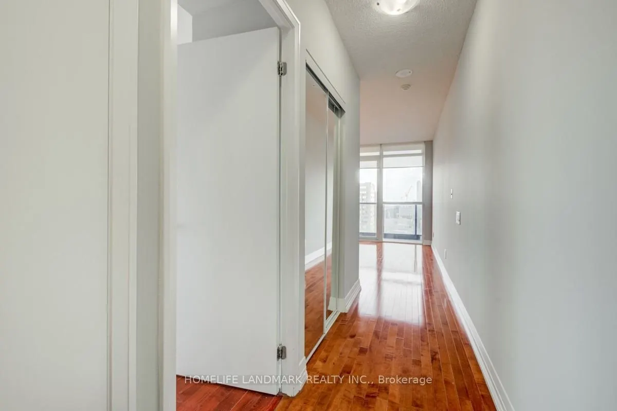 25 Carlton Street, #2902