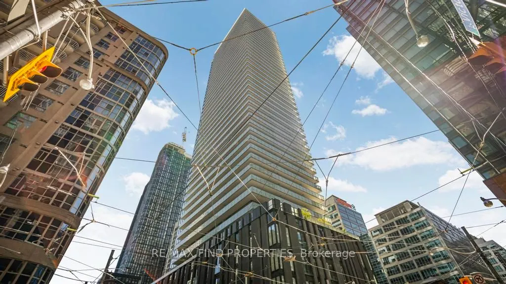 25 Richmond Street E, #2201