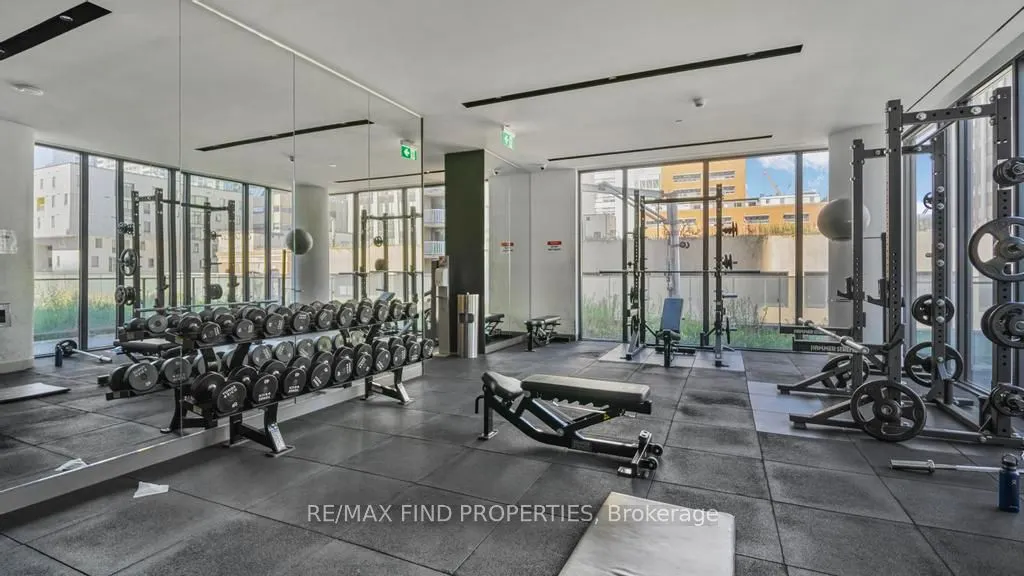 25 Richmond Street E, #2201