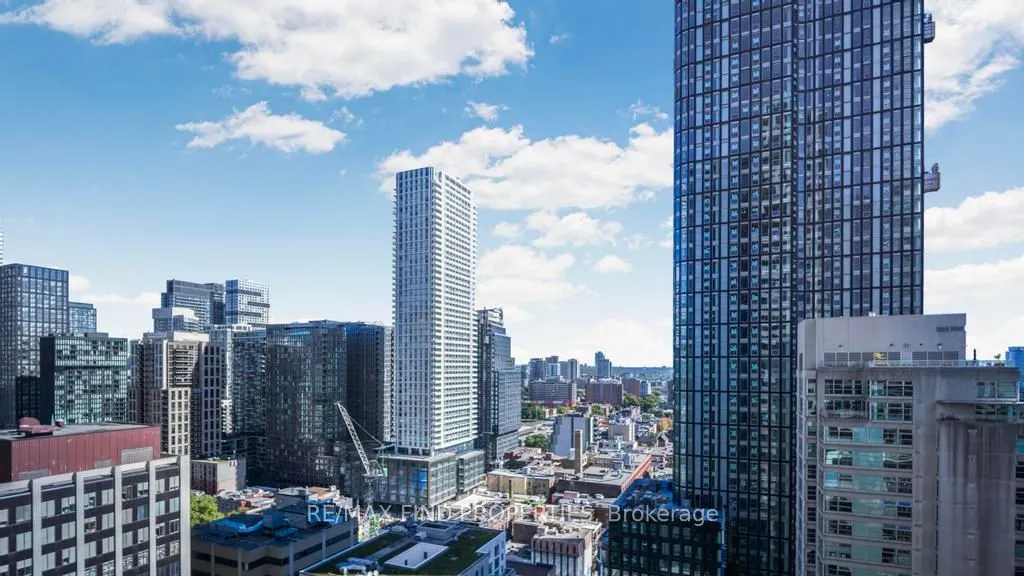 25 Richmond Street E, #2201