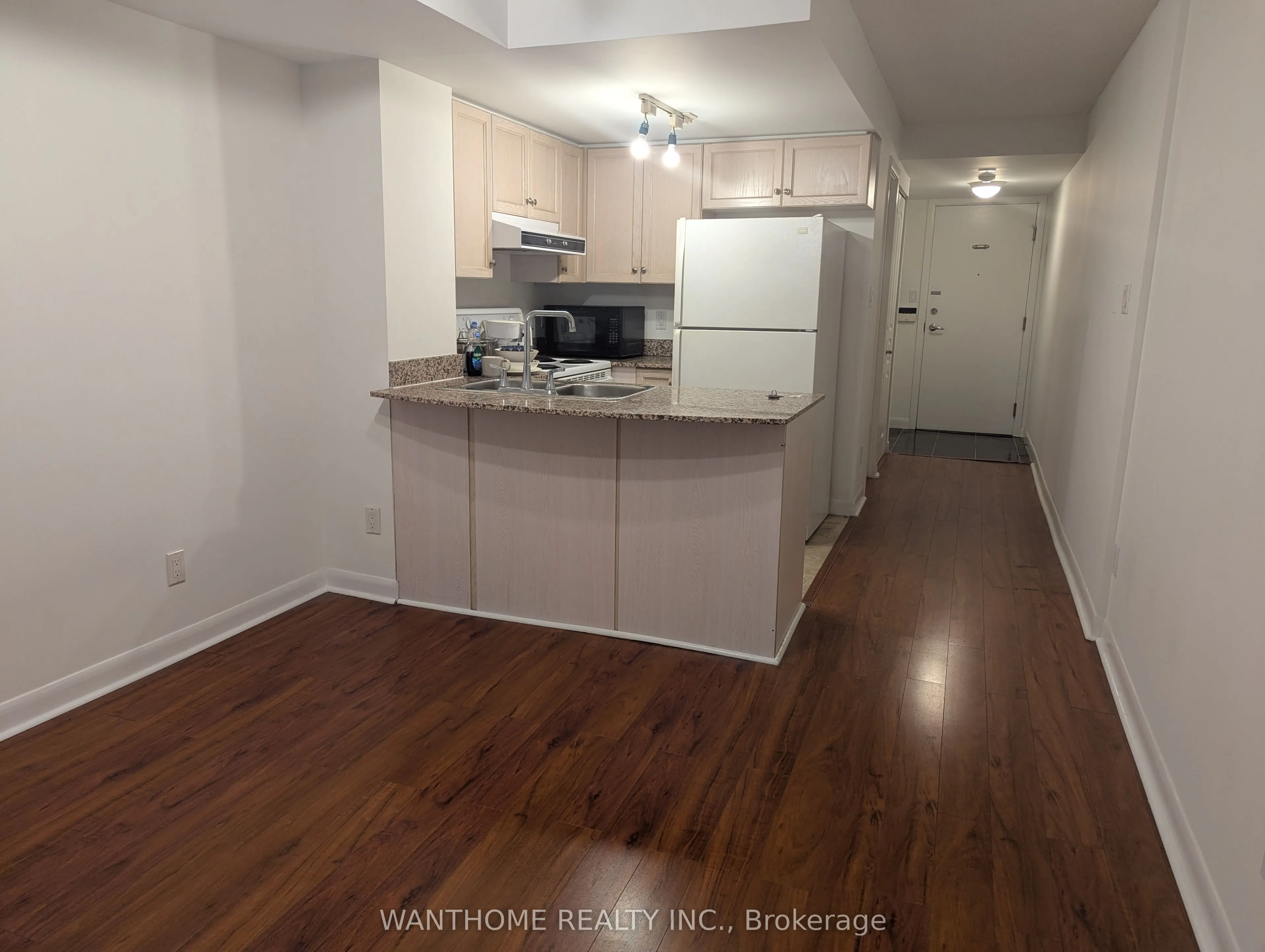 313 Richmond Street E, #350