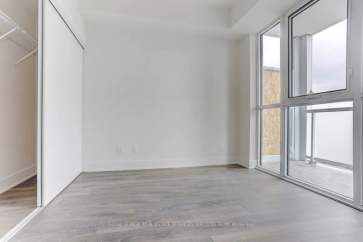 188 Fairview Mall Drive, #1710