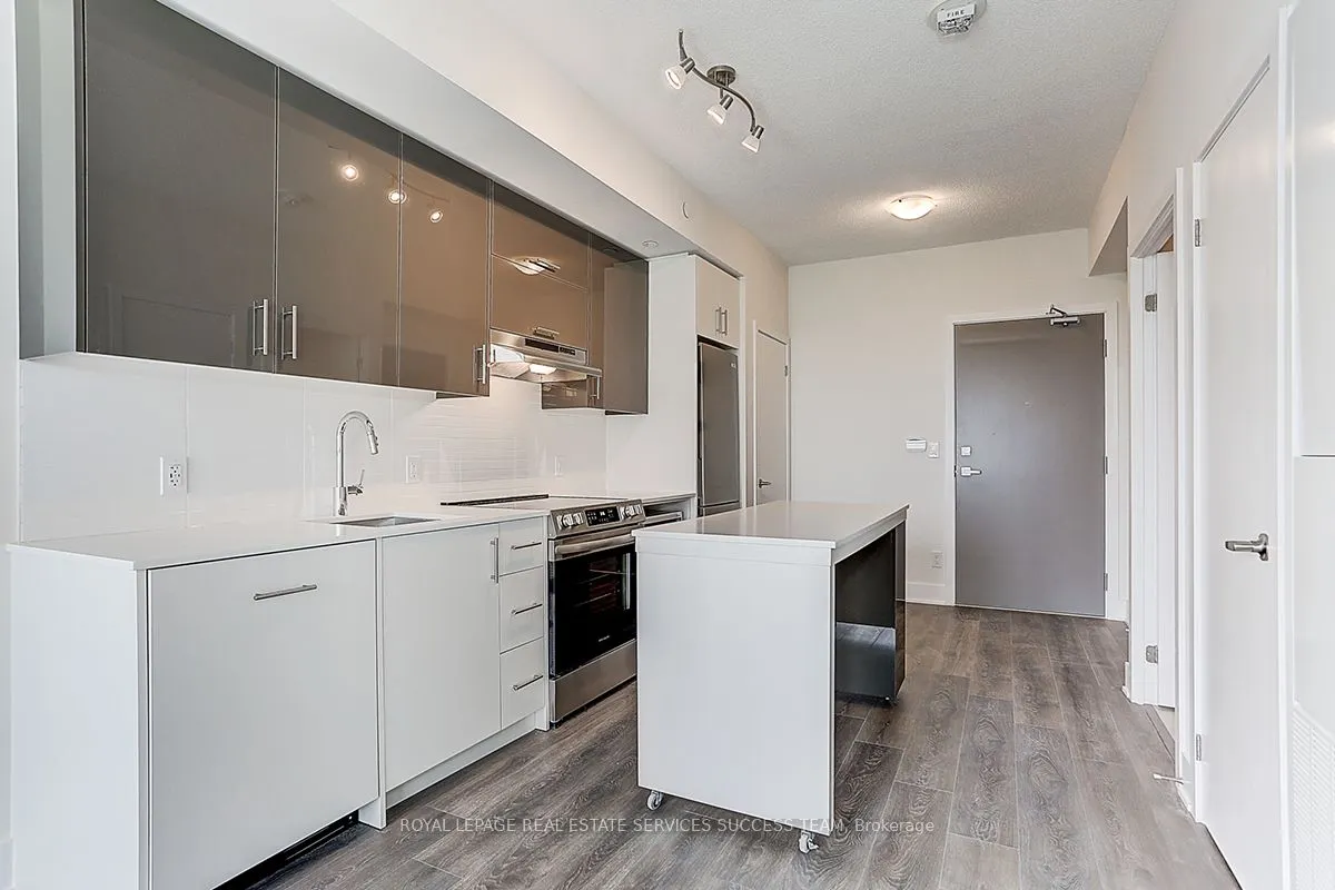 188 Fairview Mall Drive, #1710