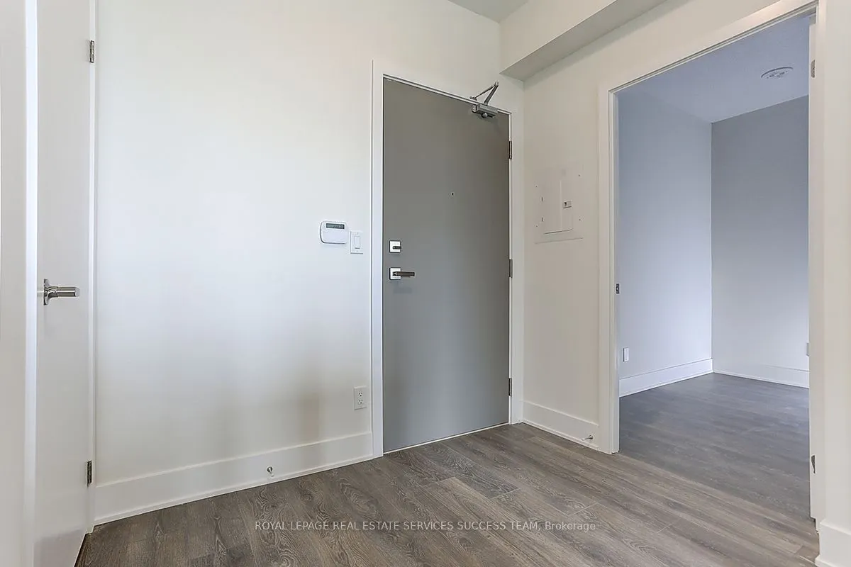 188 Fairview Mall Drive, #1710