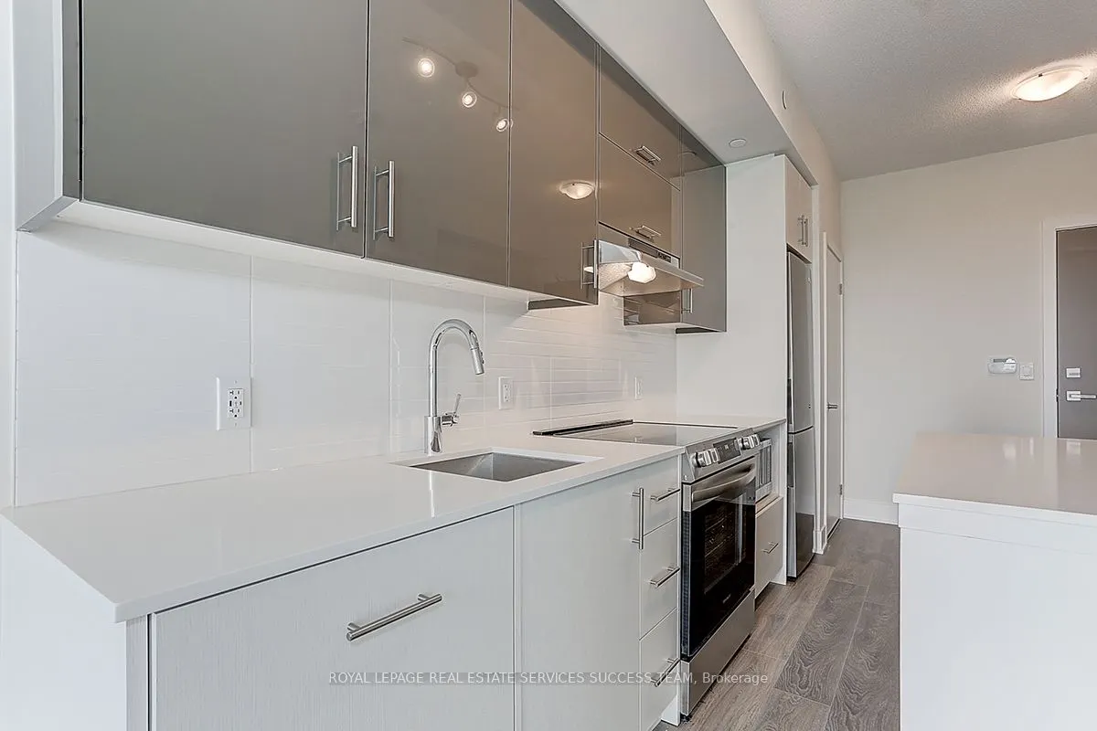 188 Fairview Mall Drive, #1710