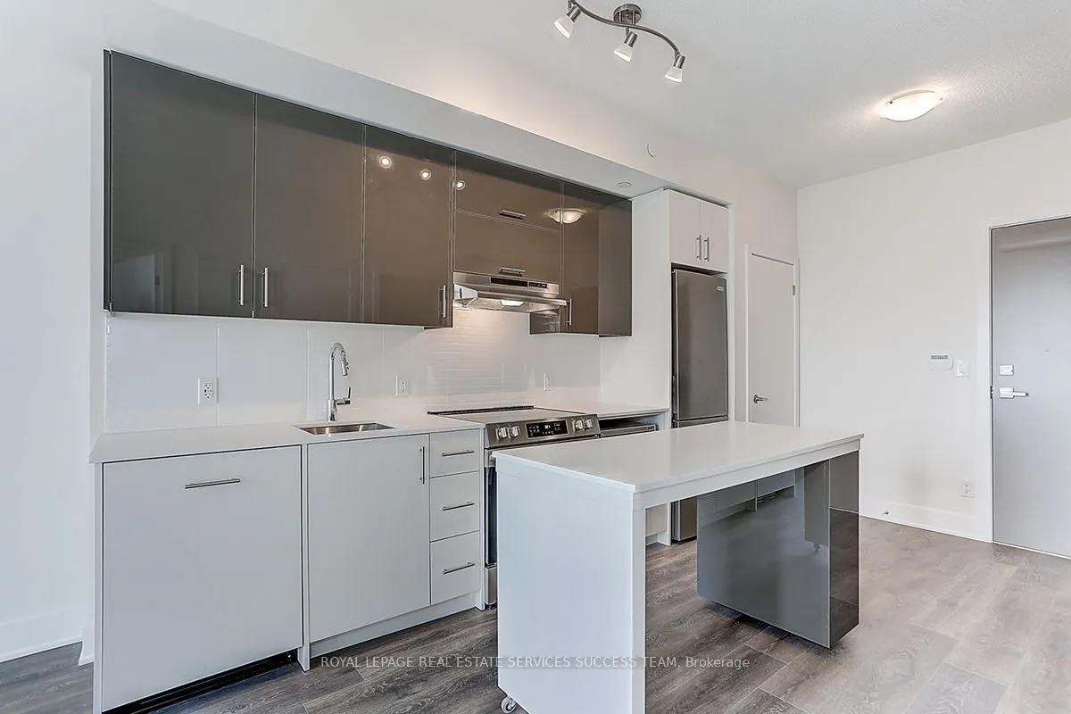 188 Fairview Mall Drive, #1710
