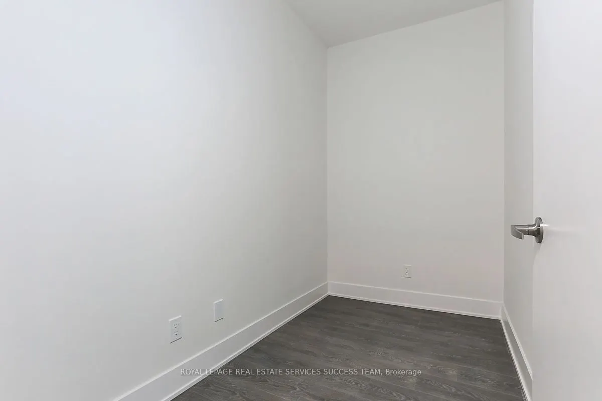 188 Fairview Mall Drive, #1710