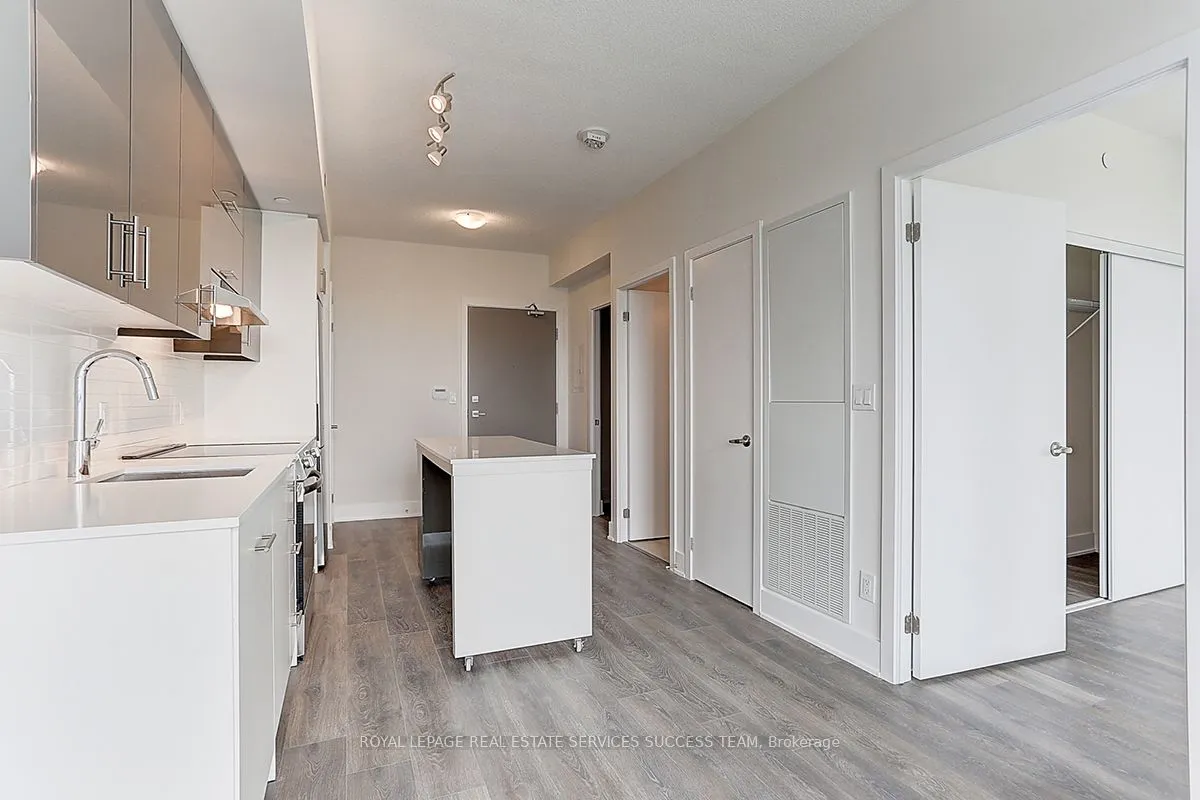 188 Fairview Mall Drive, #1710