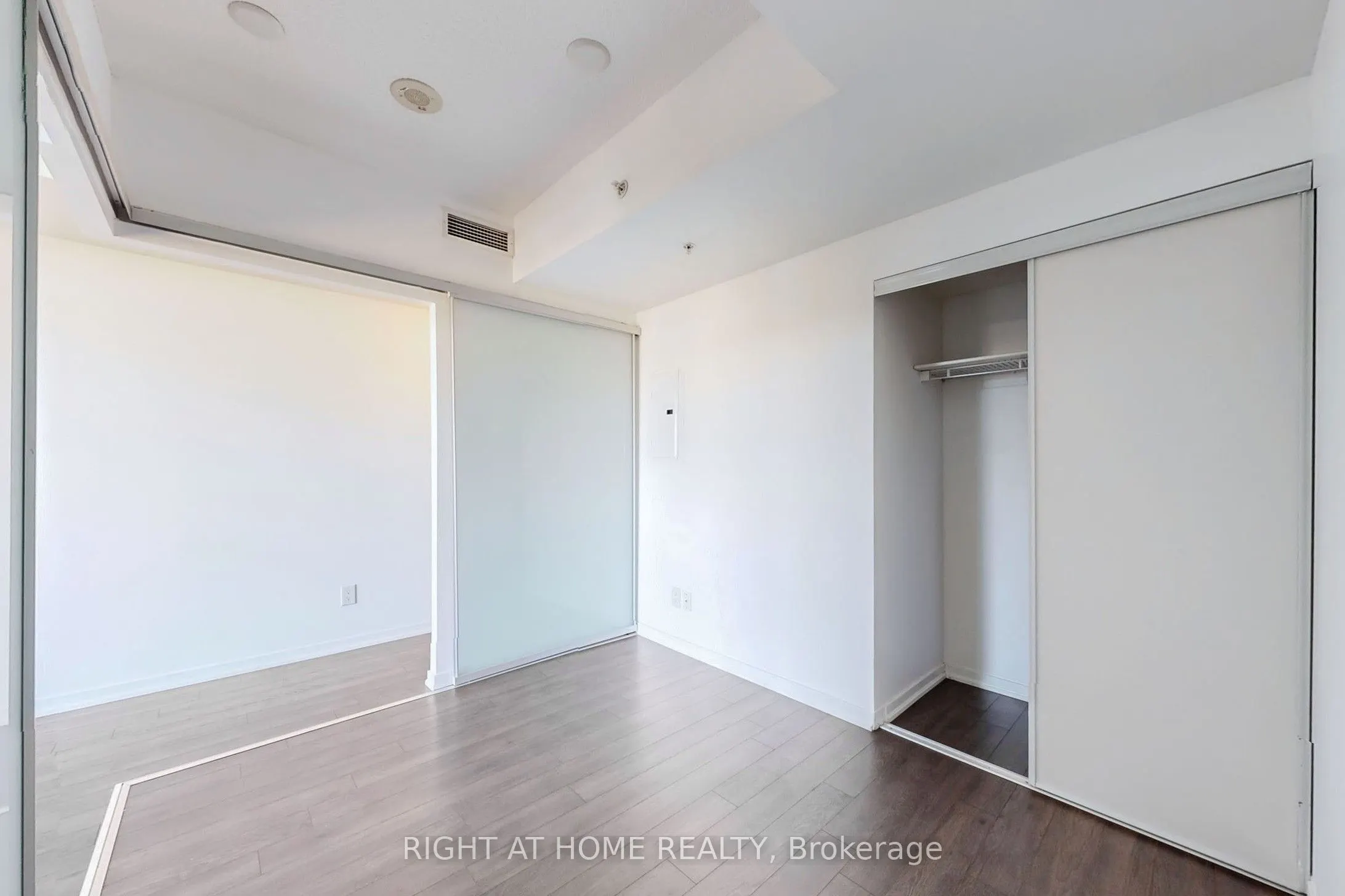 68 Abell Street, #846