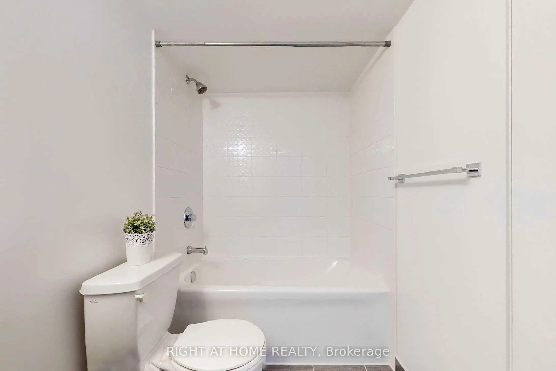 68 Abell Street, #846