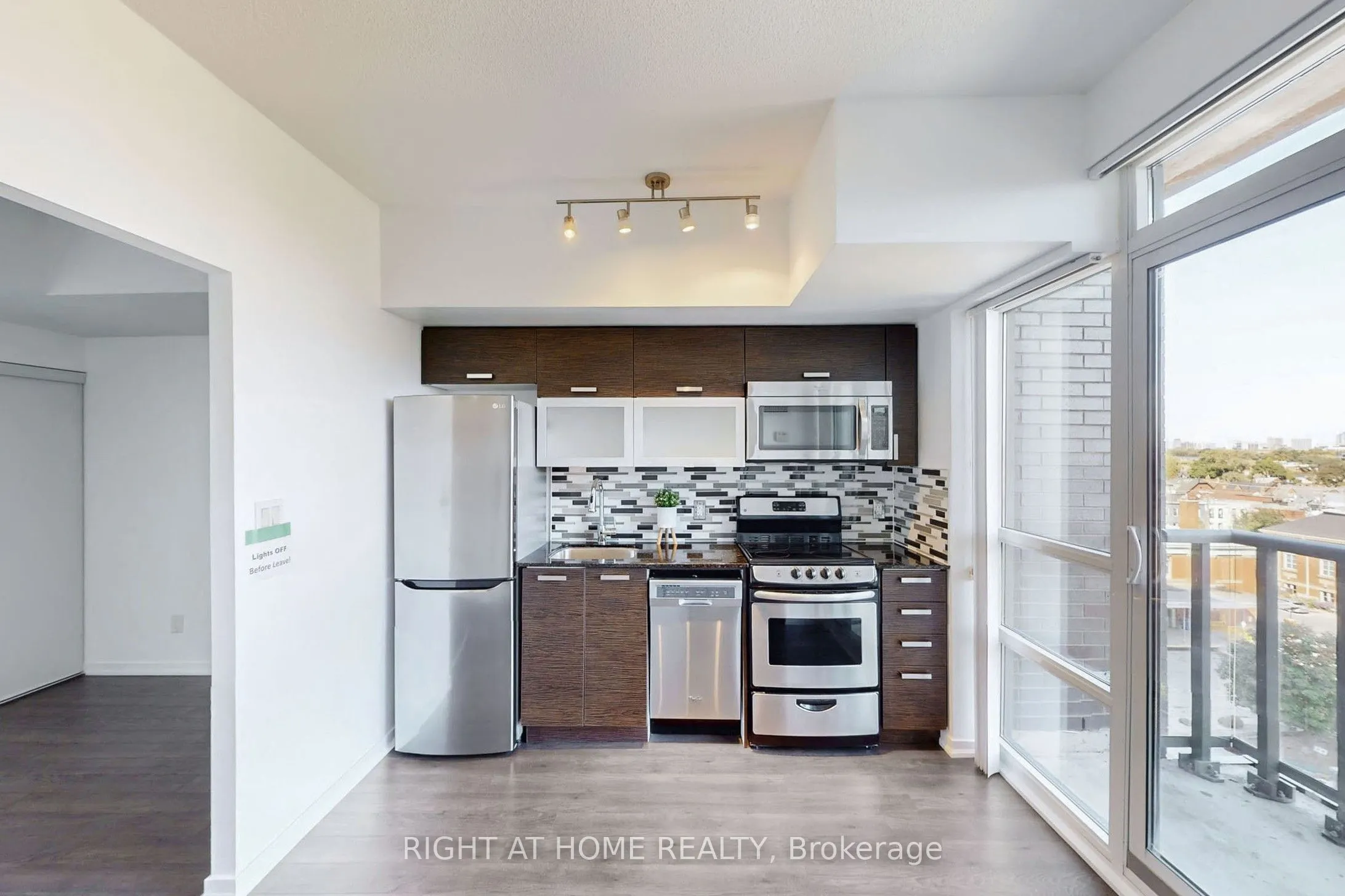 68 Abell Street, #846