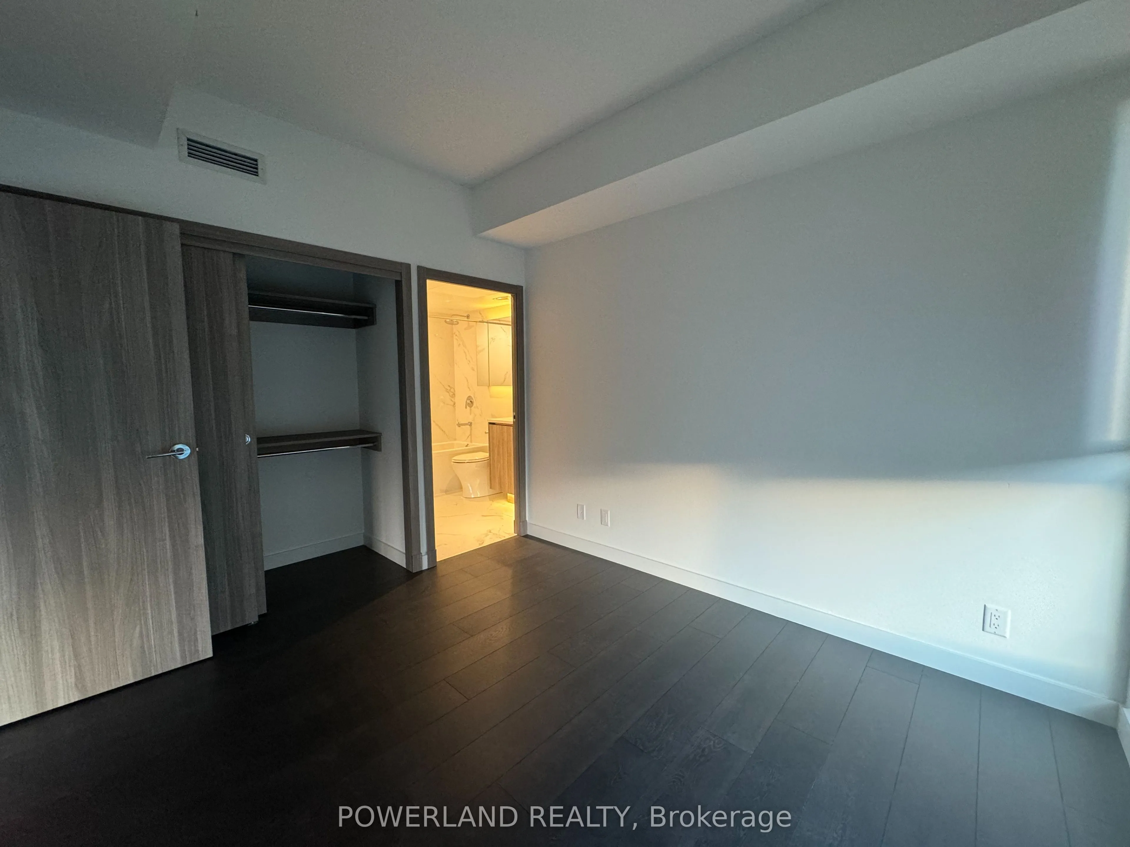 27 Mcmahon Drive, #1109