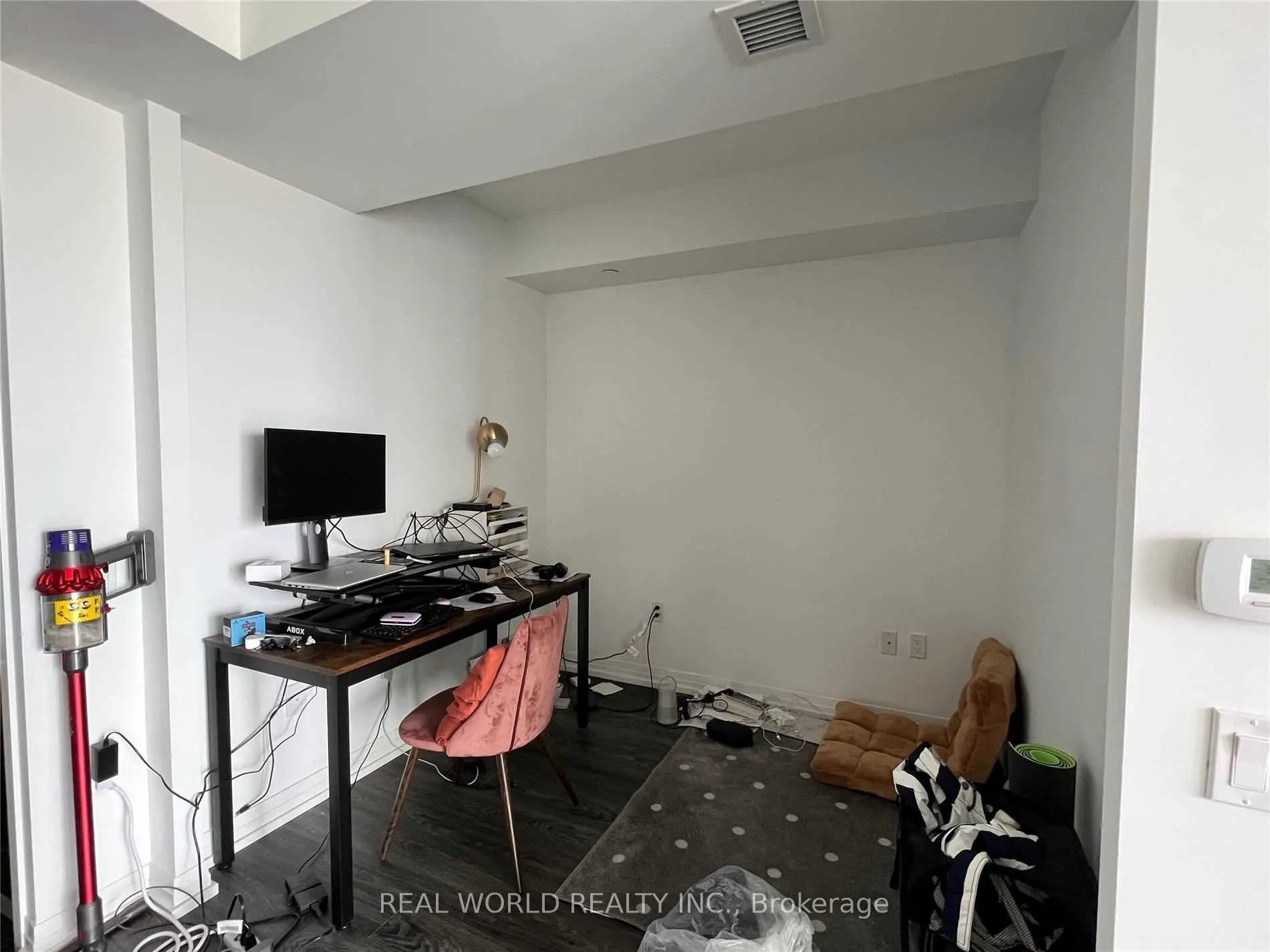 251 Jarvis Street, #4814
