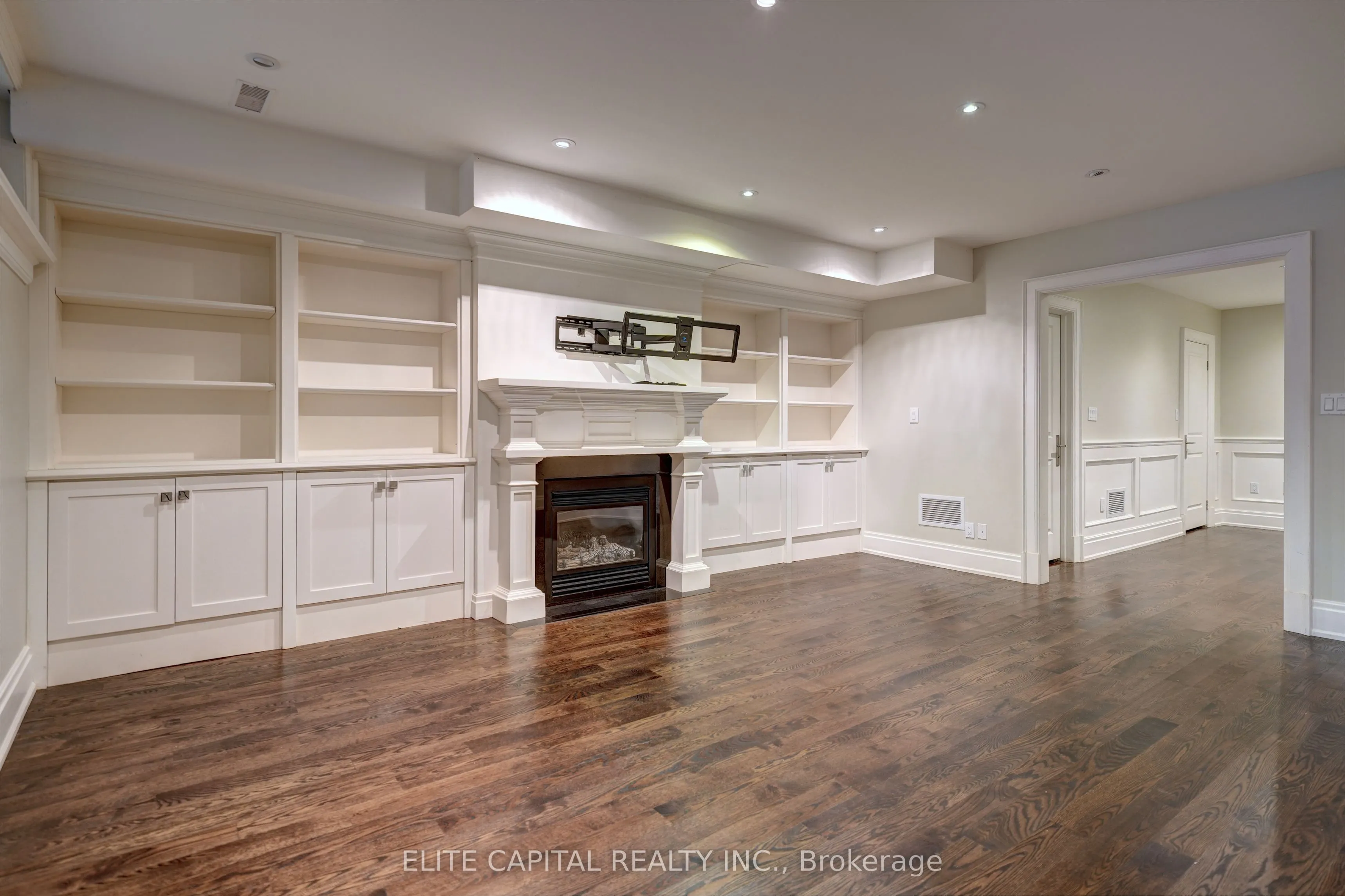 311 Davisville Avenue