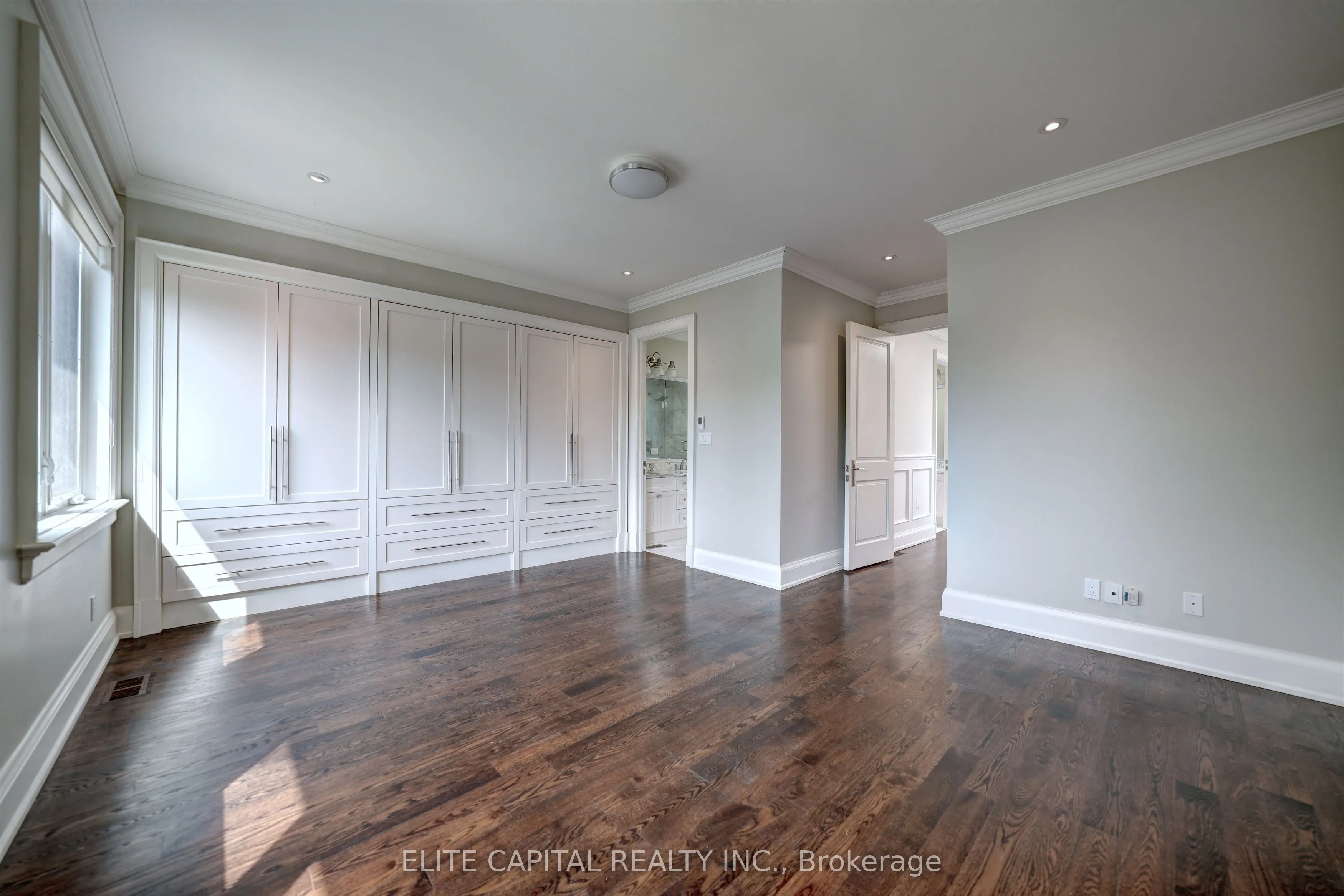 311 Davisville Avenue
