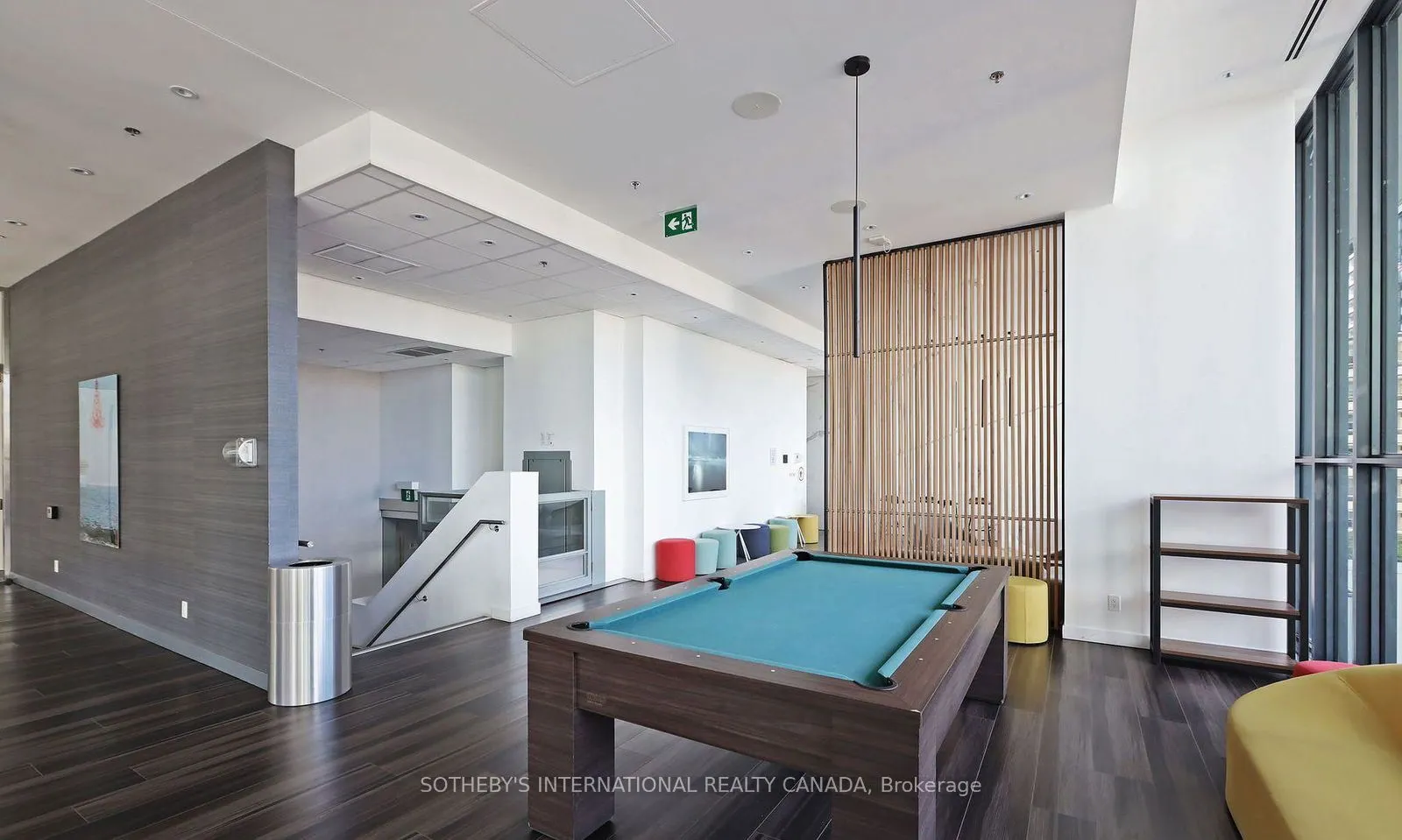 185 Roehampton Avenue, #1111