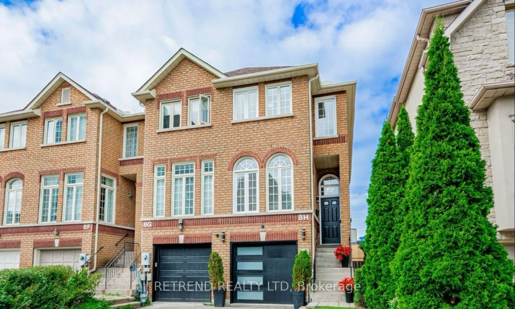 8H Hycrest Avenue