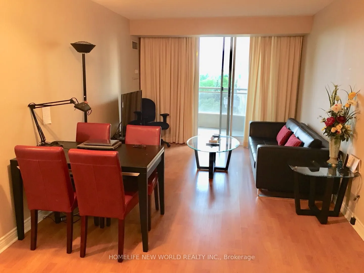 256 Doris Avenue, #609
