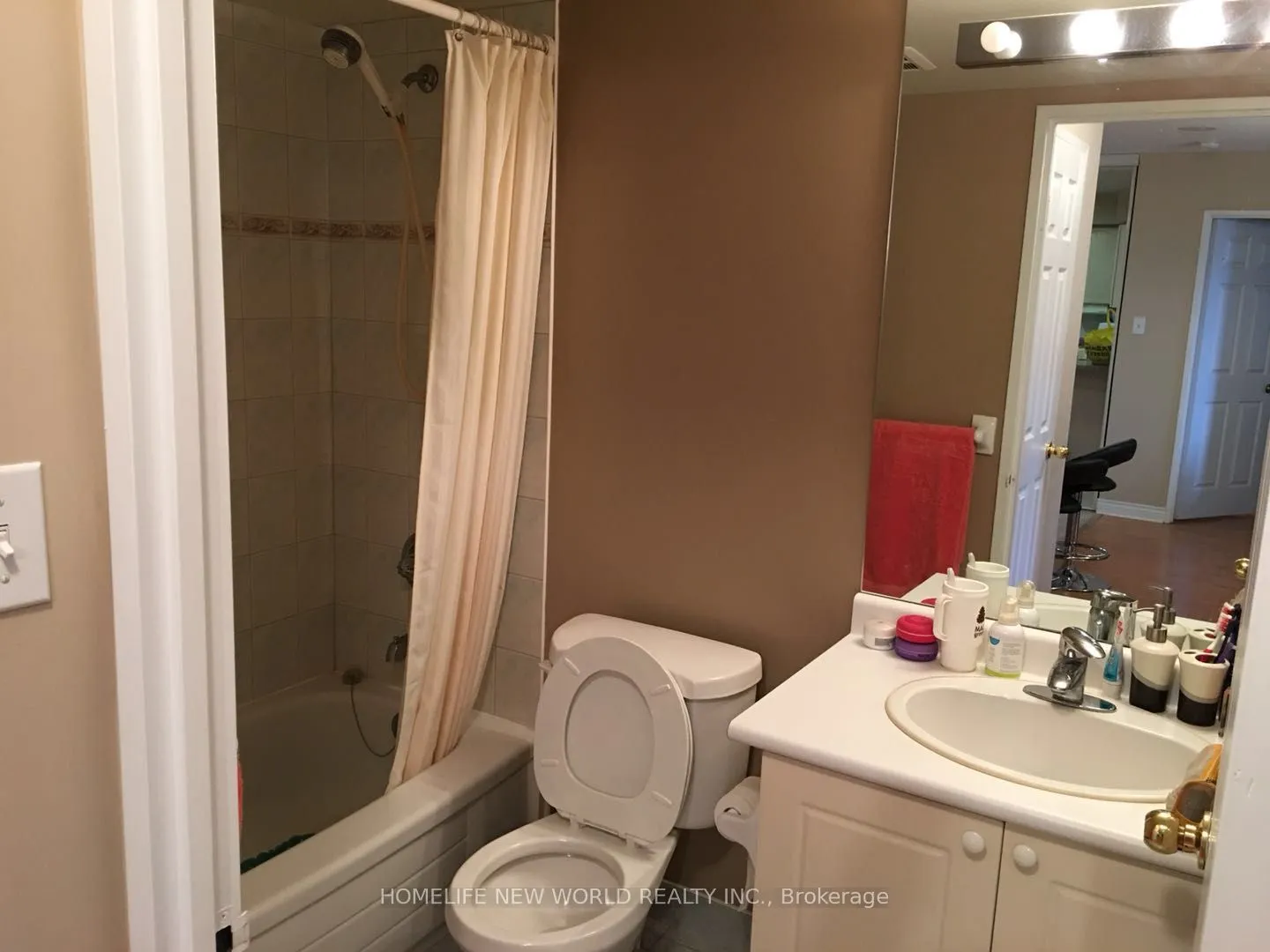 256 Doris Avenue, #609