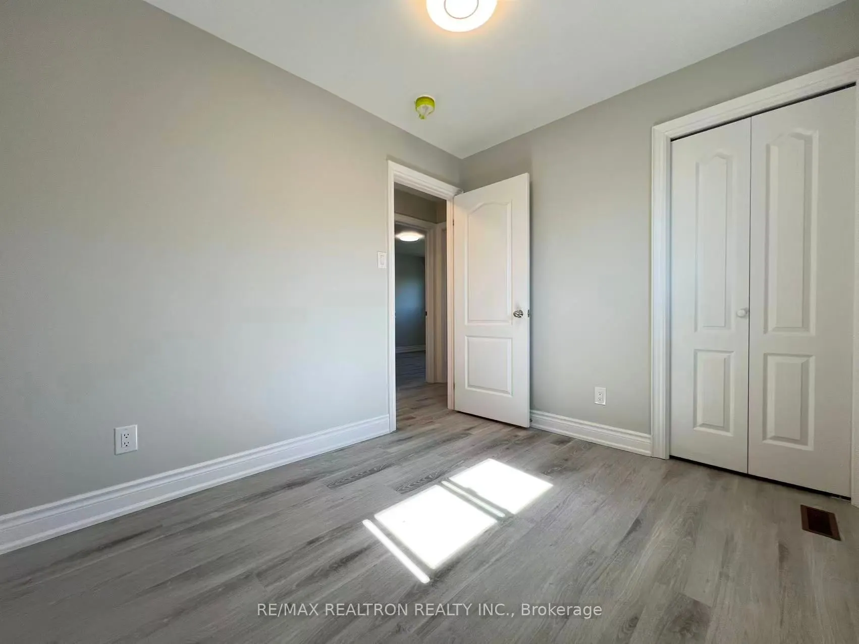 329 Cherokee Boulevard, #Upper