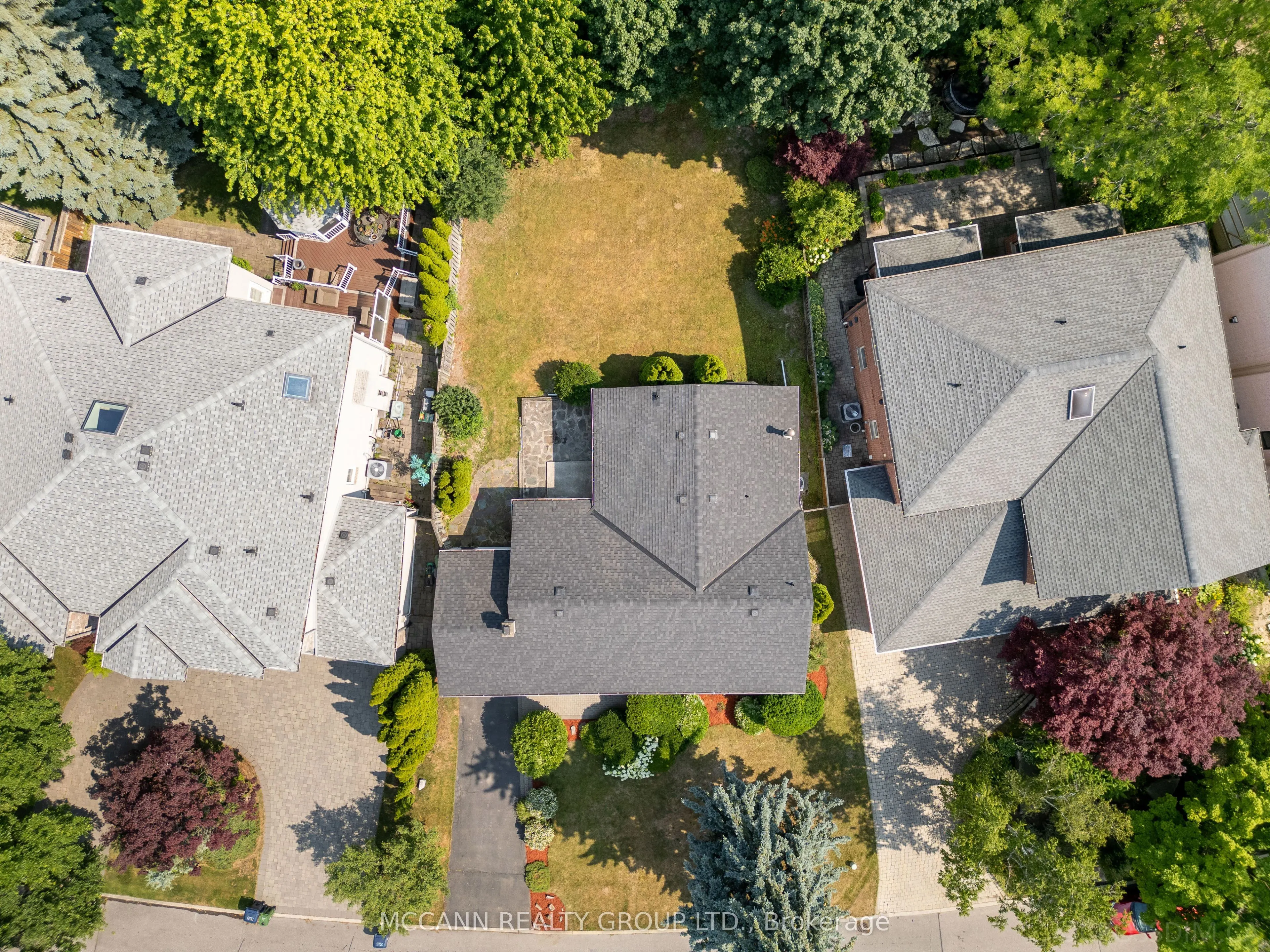 102 Yorkminster Road