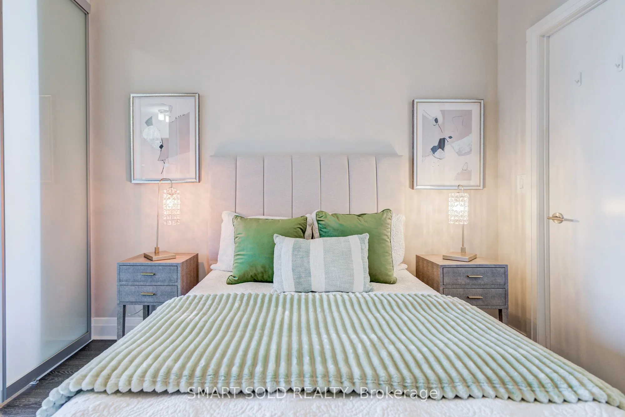 399 Spring Garden Avenue E, #624