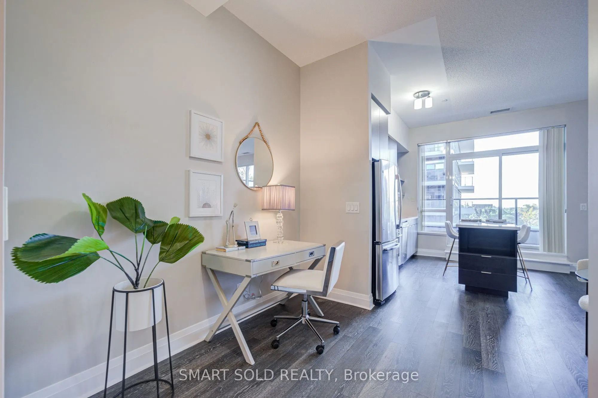399 Spring Garden Avenue E, #624