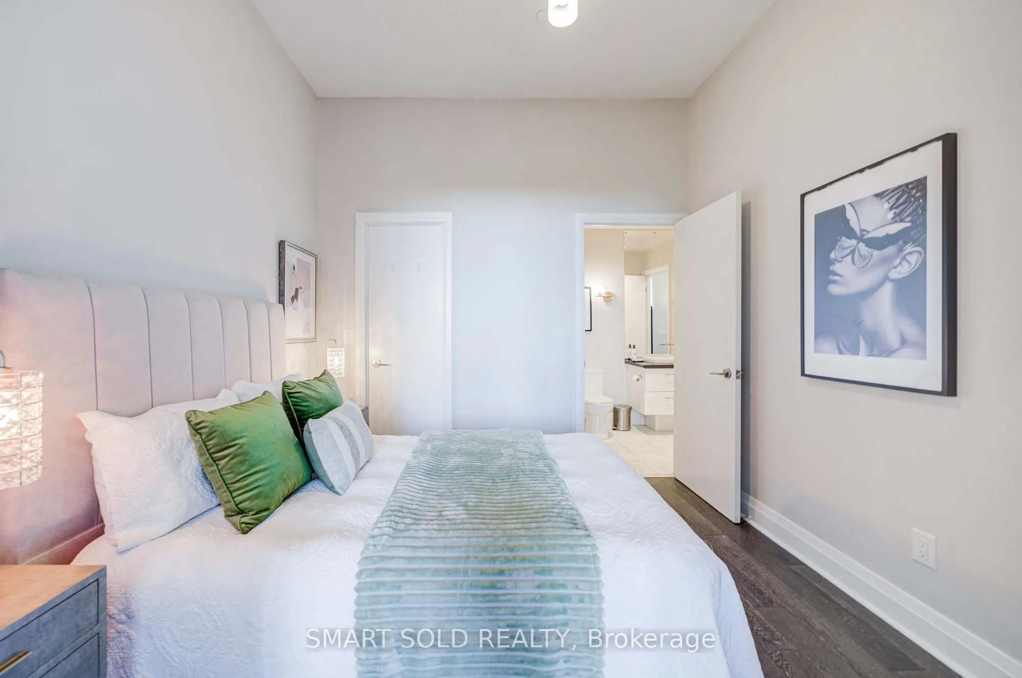 399 Spring Garden Avenue E, #624