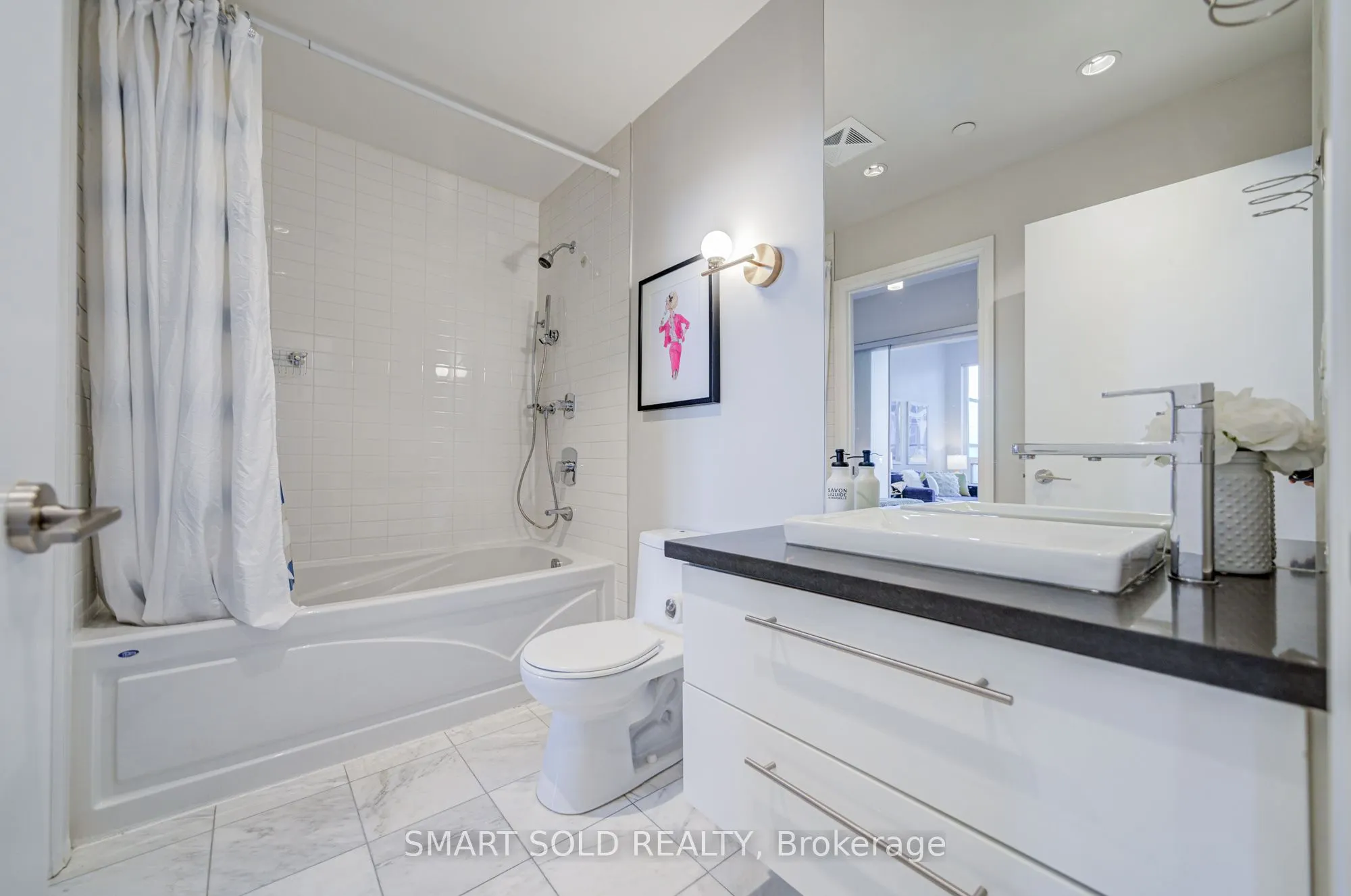 399 Spring Garden Avenue E, #624