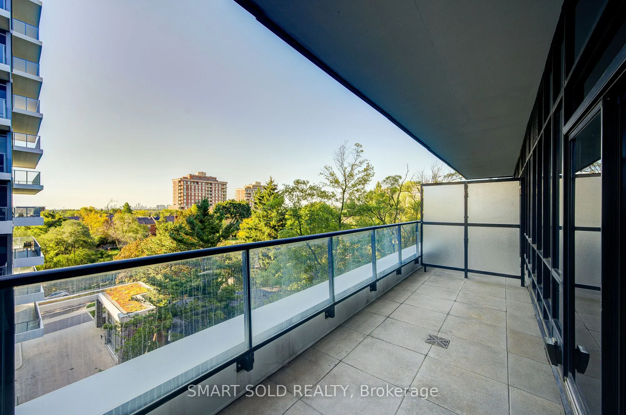 399 Spring Garden Avenue E, #624
