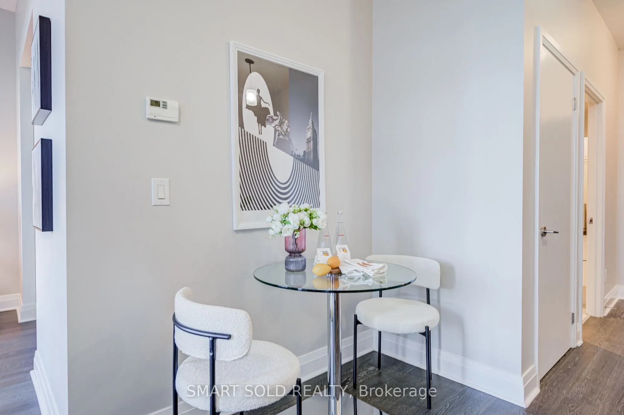 399 Spring Garden Avenue E, #624