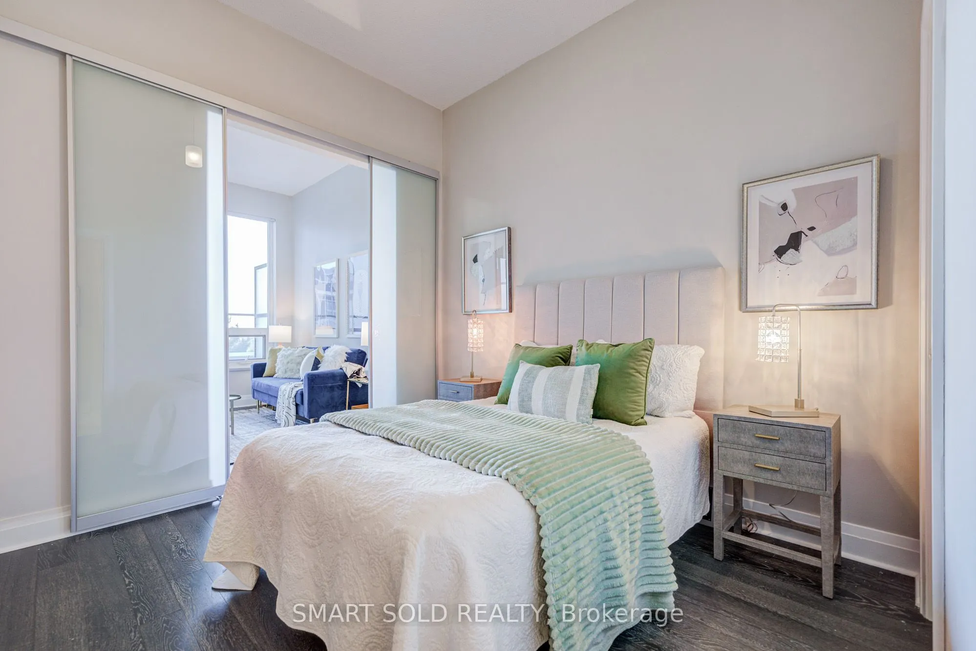 399 Spring Garden Avenue E, #624