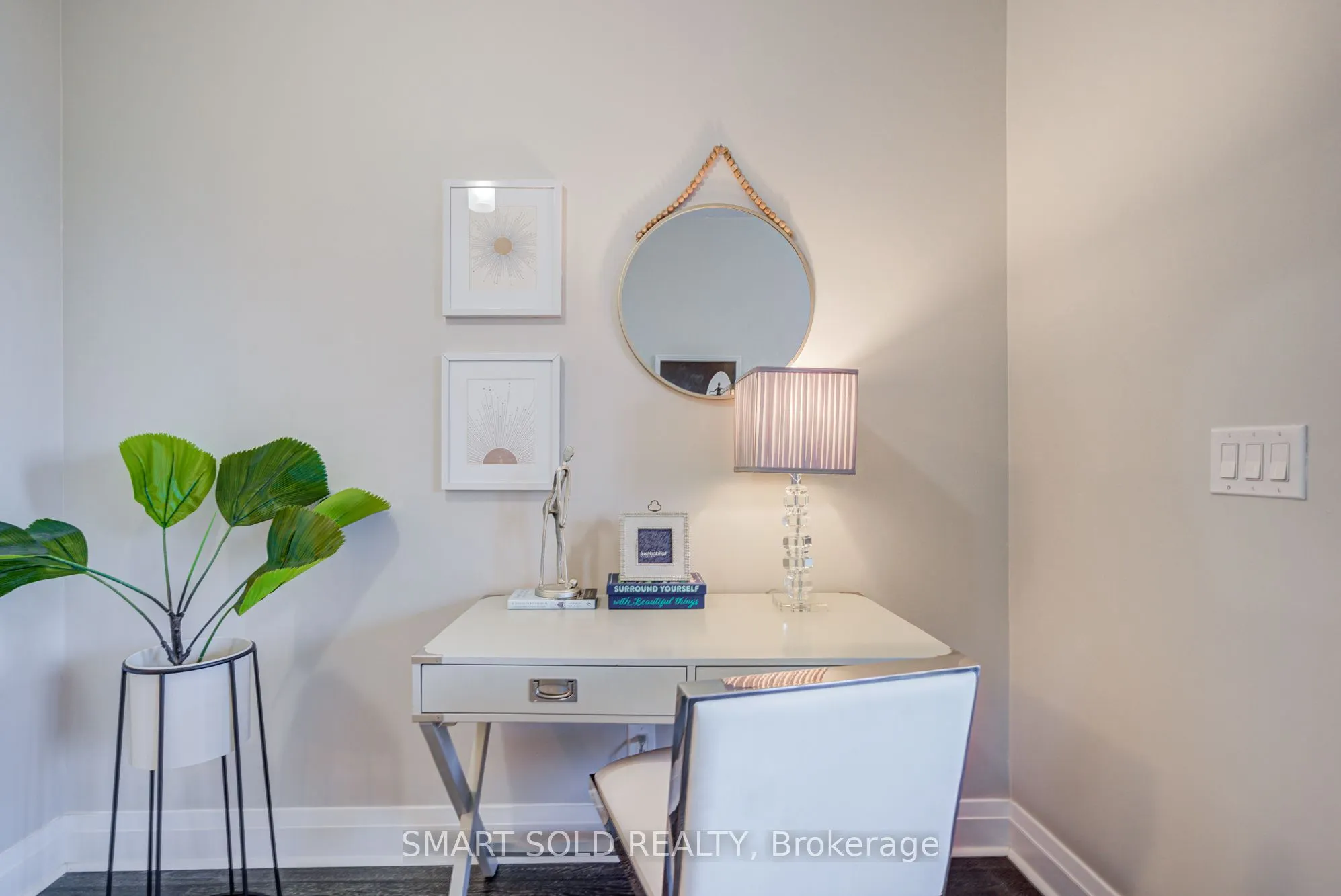 399 Spring Garden Avenue E, #624