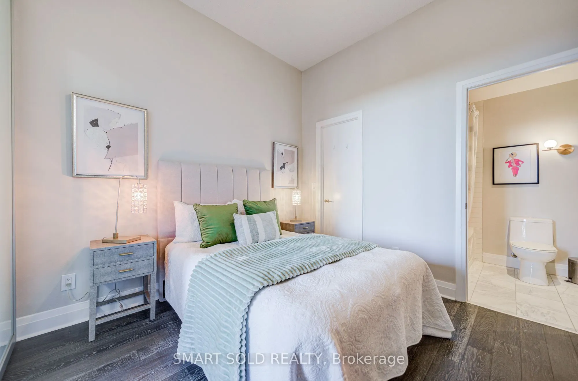399 Spring Garden Avenue E, #624