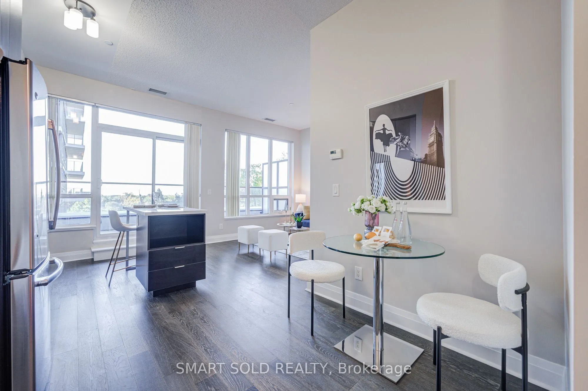 399 Spring Garden Avenue E, #624