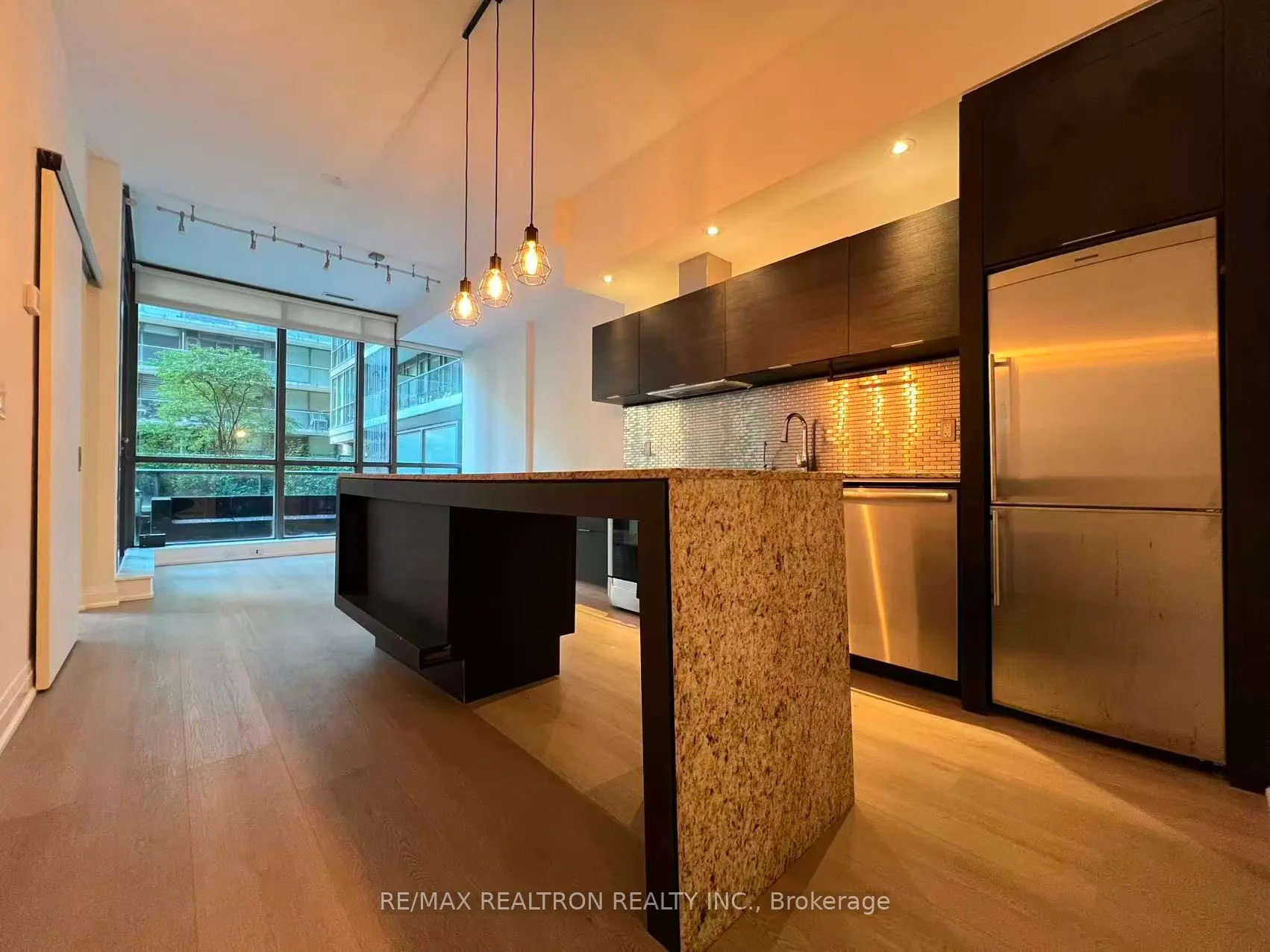 8 Charlotte Street, #214