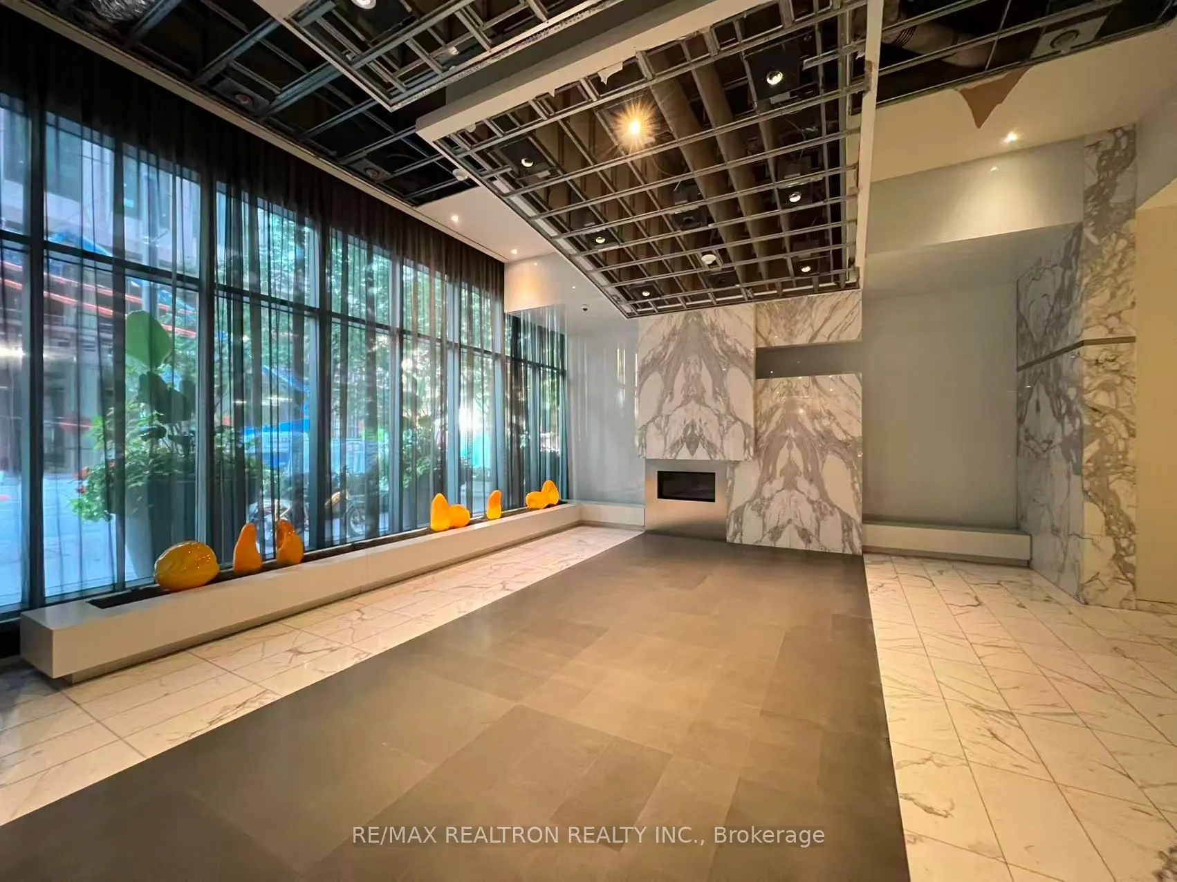 8 Charlotte Street, #214
