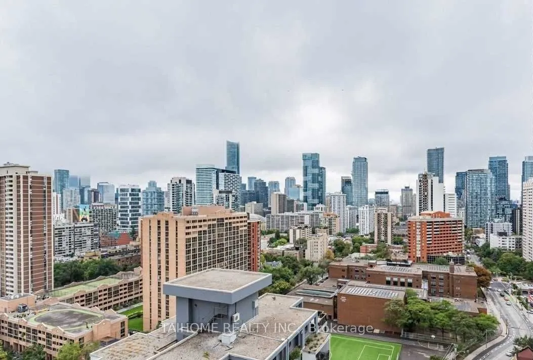 159 Wellesley Street E, #1509