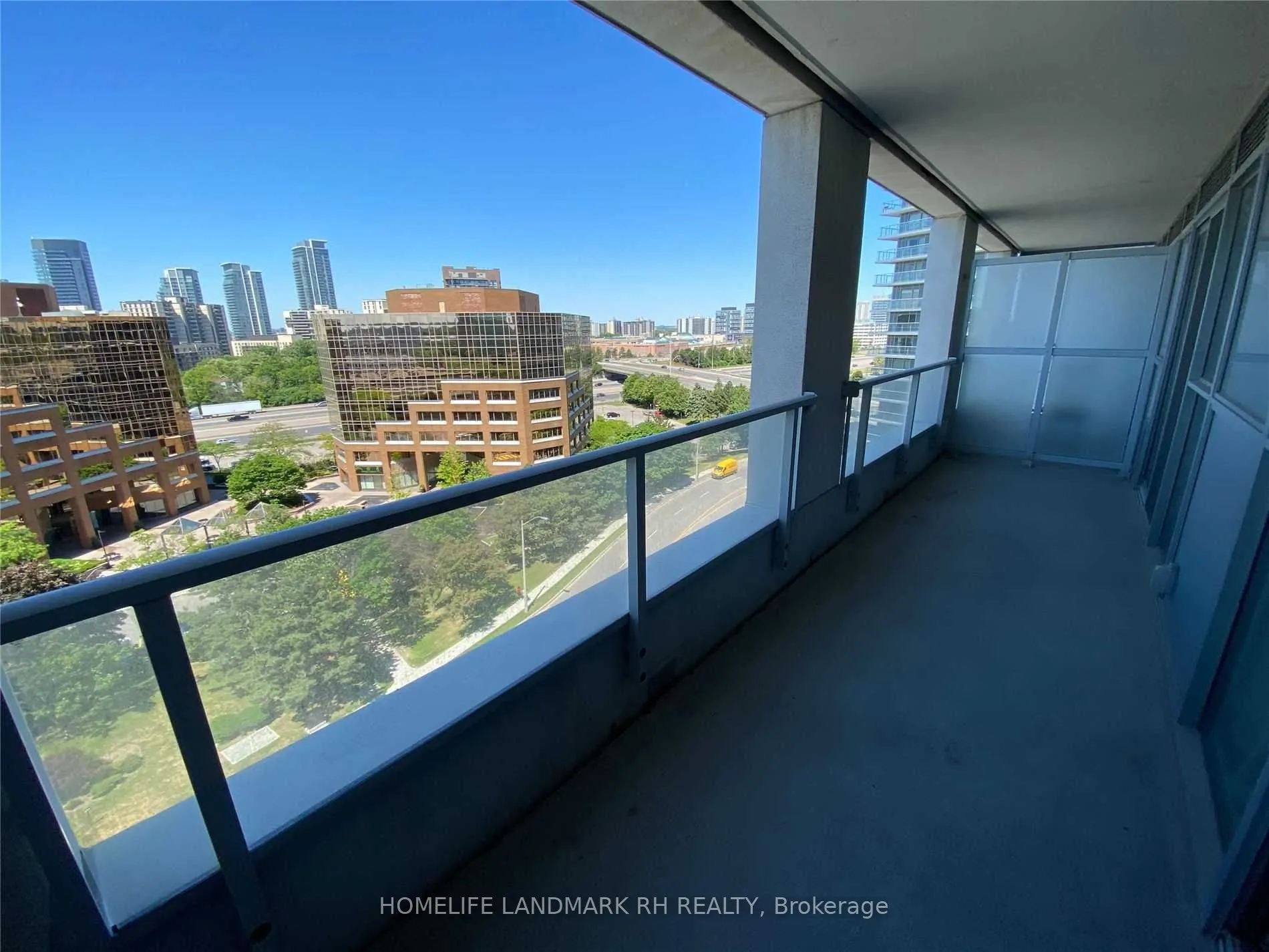 275 Yorkland Road, #912