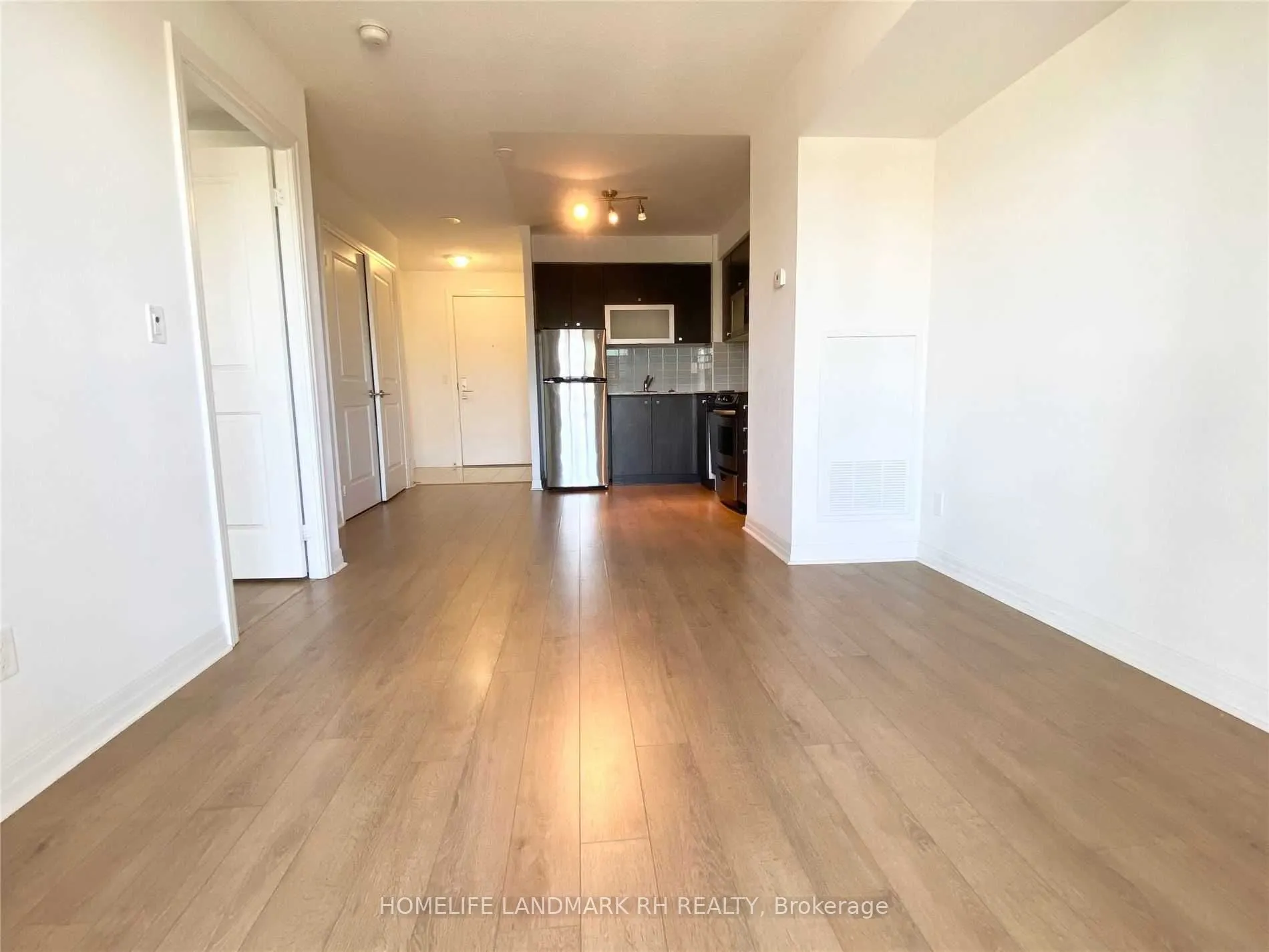 275 Yorkland Road, #912