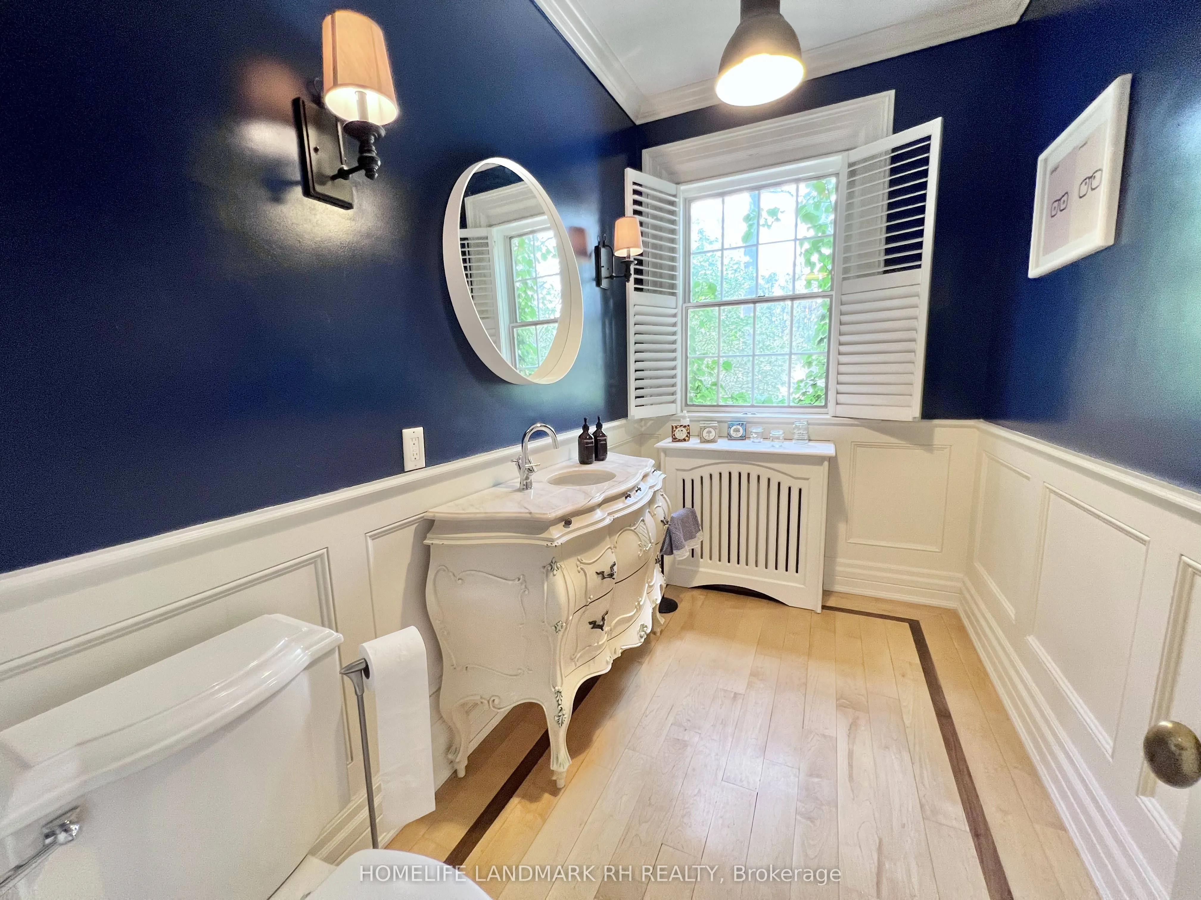 51 Bayview Wood