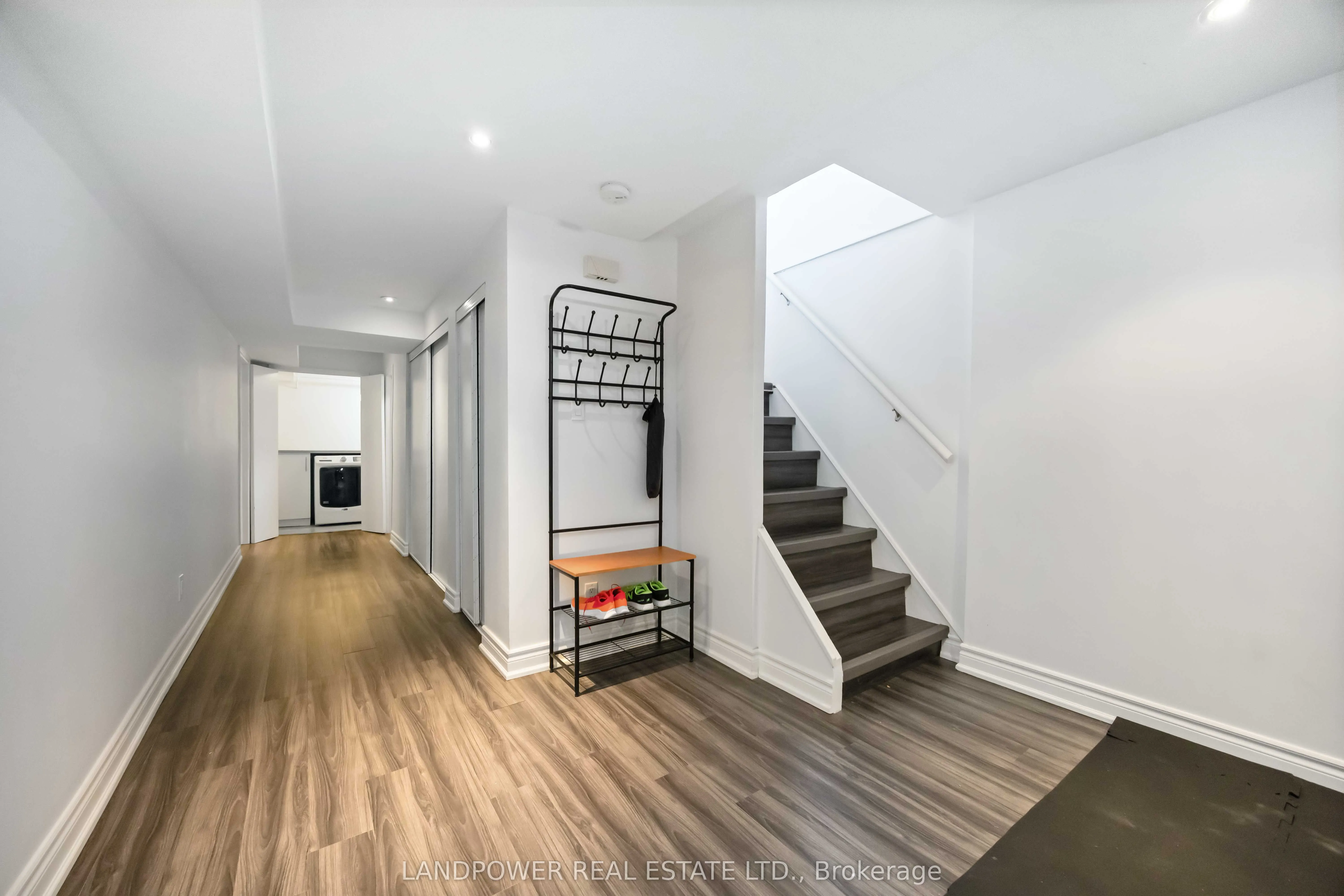 48 Marowyne Drive