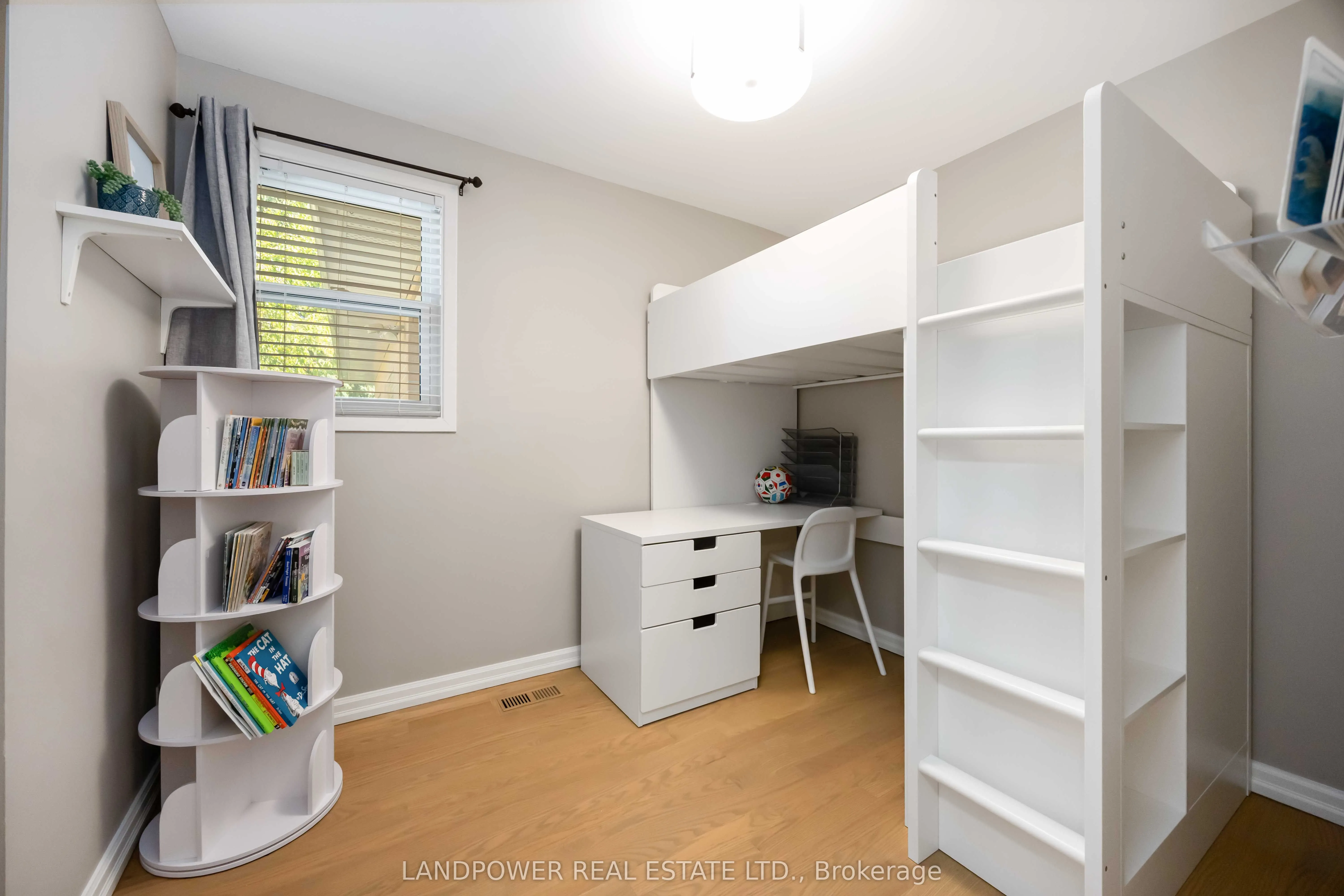 48 Marowyne Drive