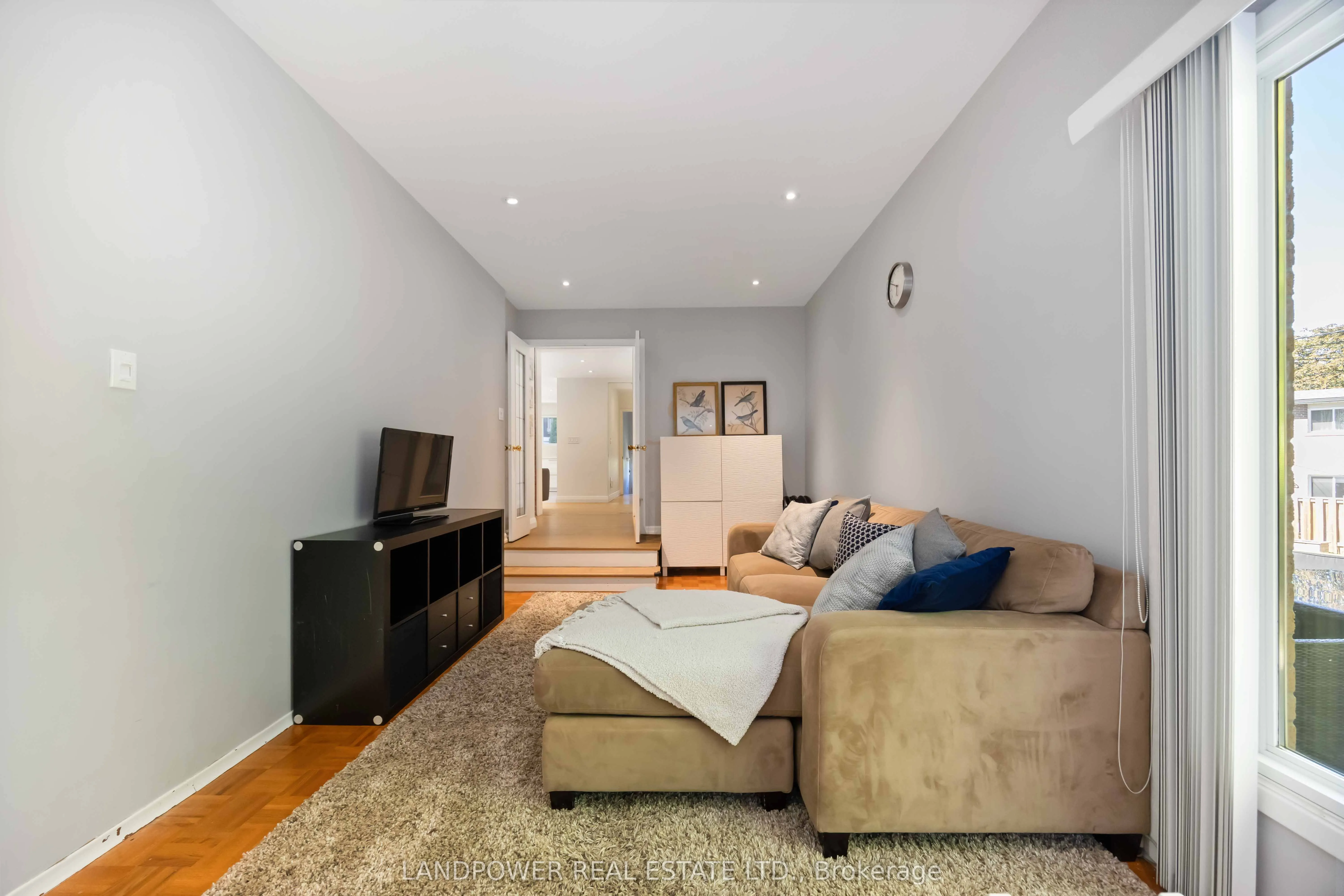 48 Marowyne Drive